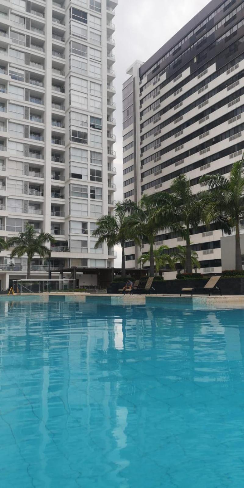 LUXURY APARTMENT PUERTO SANTA ANA GUAYAQUIL
