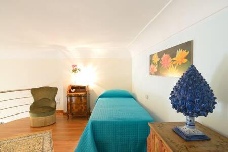 Luxury Apartment Federica N 1 Centro Storico di Taormina view 4
