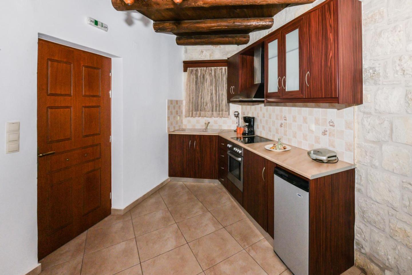 Ariadni Apartments