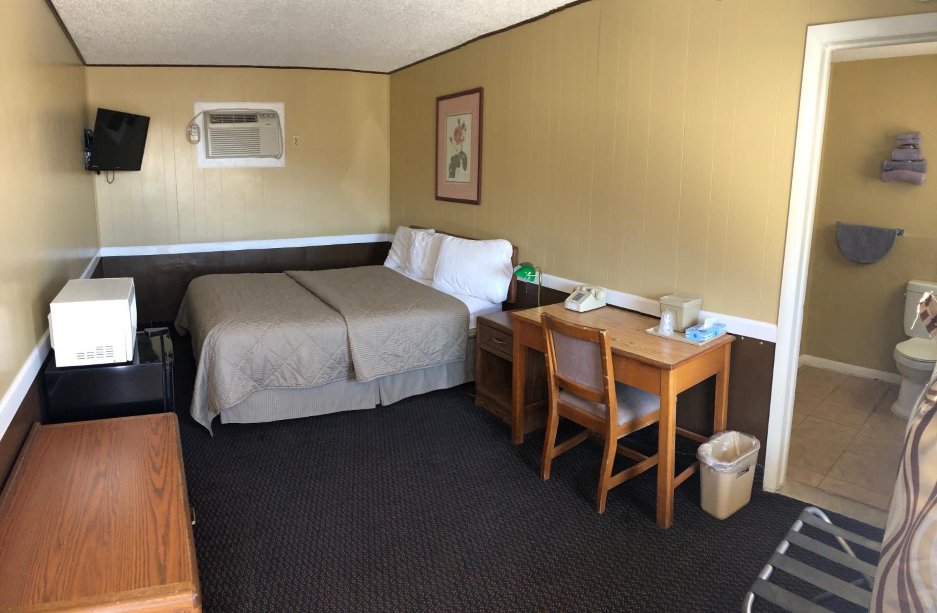 Geneva Inn - Property Image 6