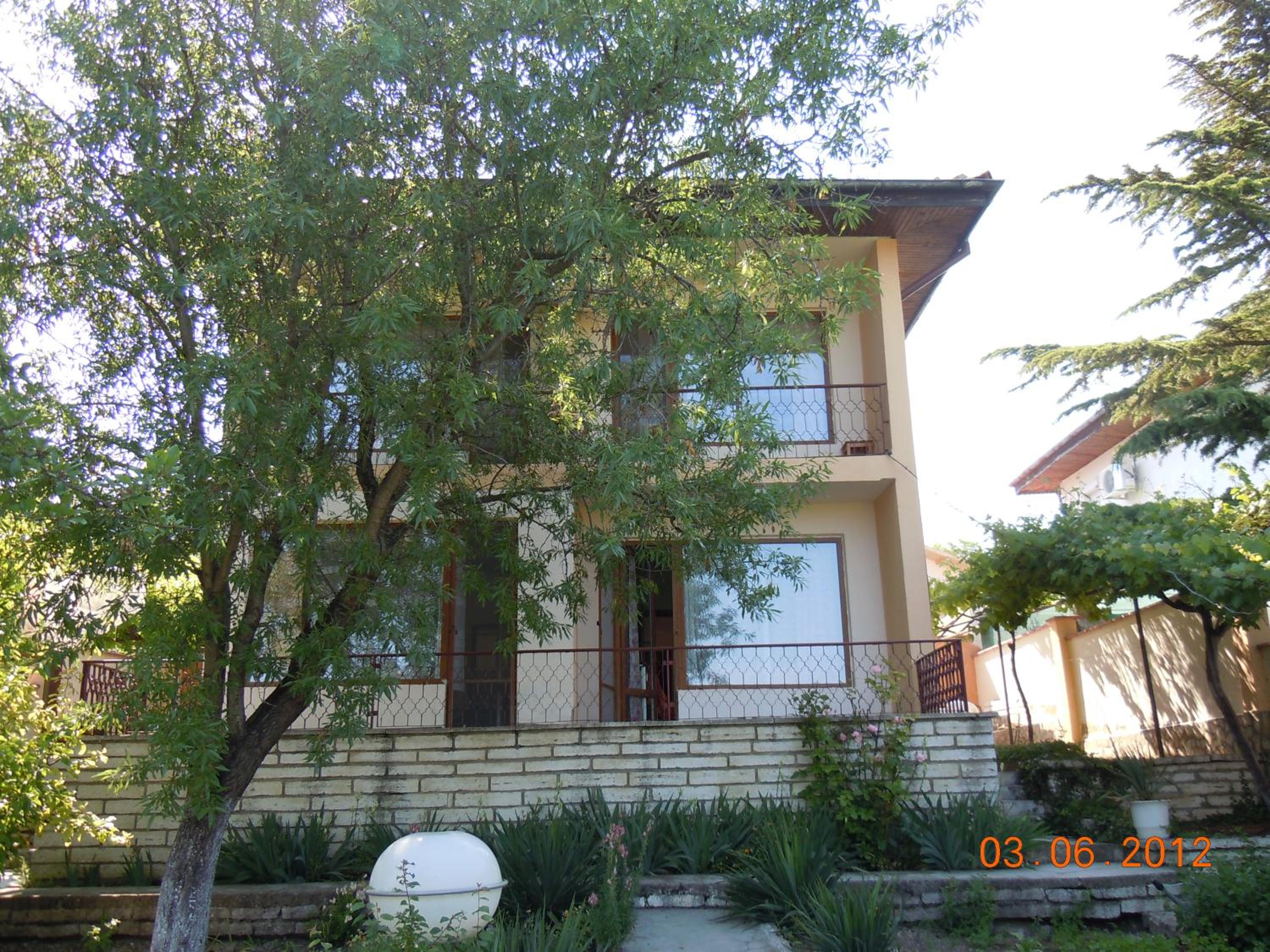 Villa Elina