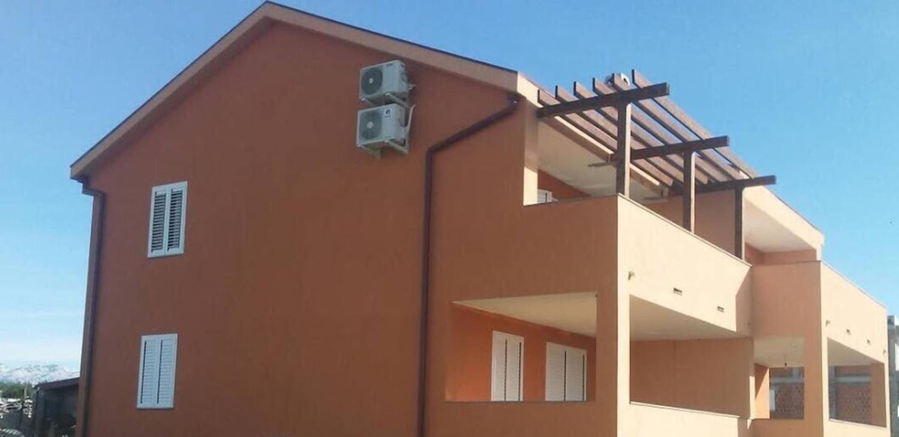 Apartman Matej with pool Povljana view 5