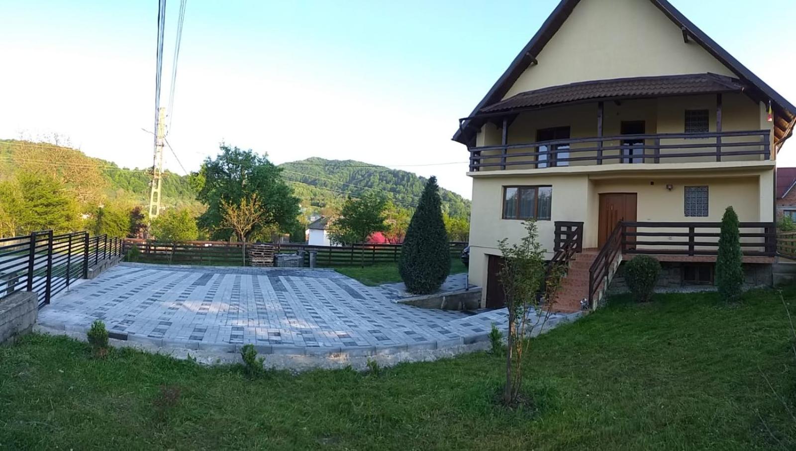 Photo 48
