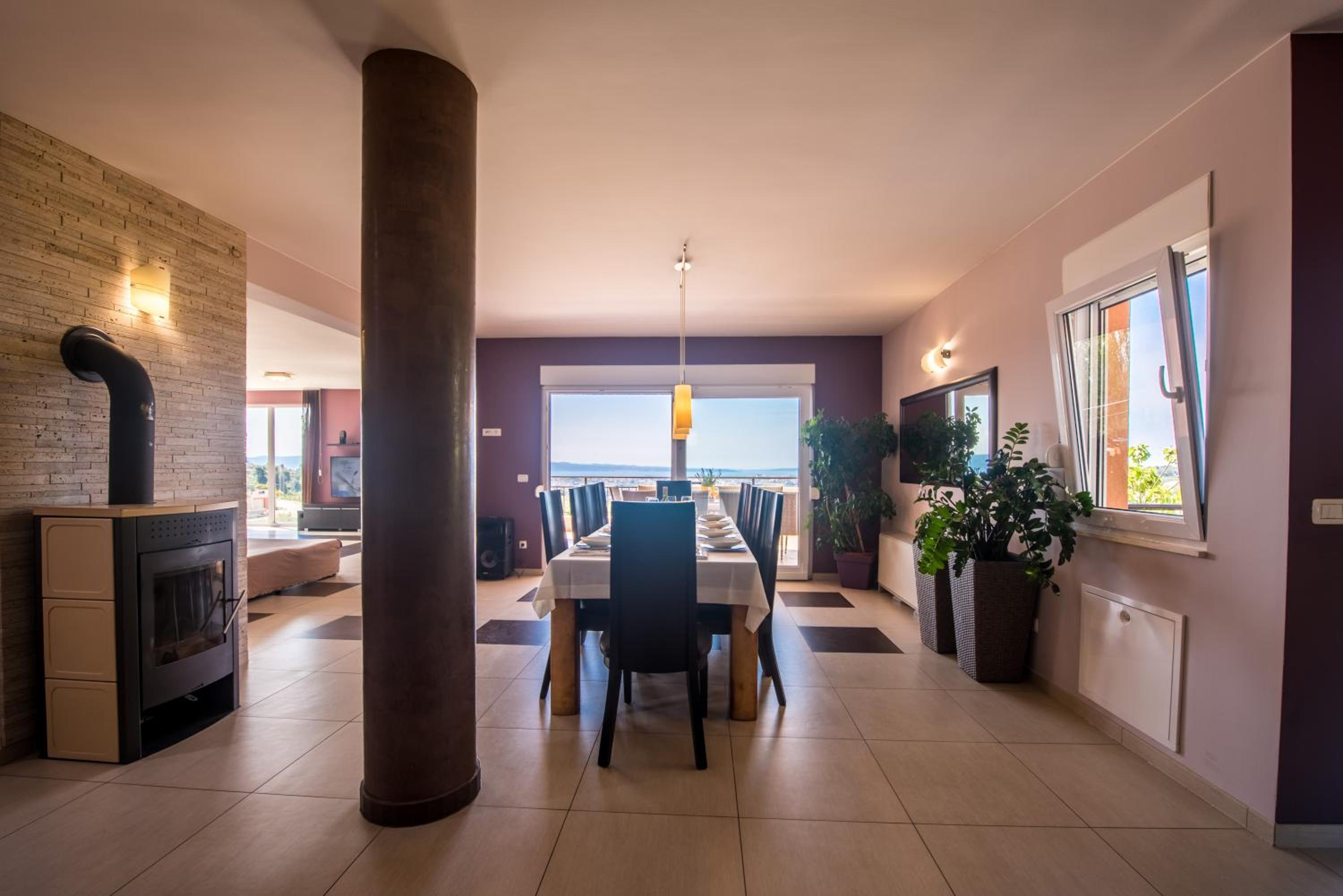 Villa Solin view 4