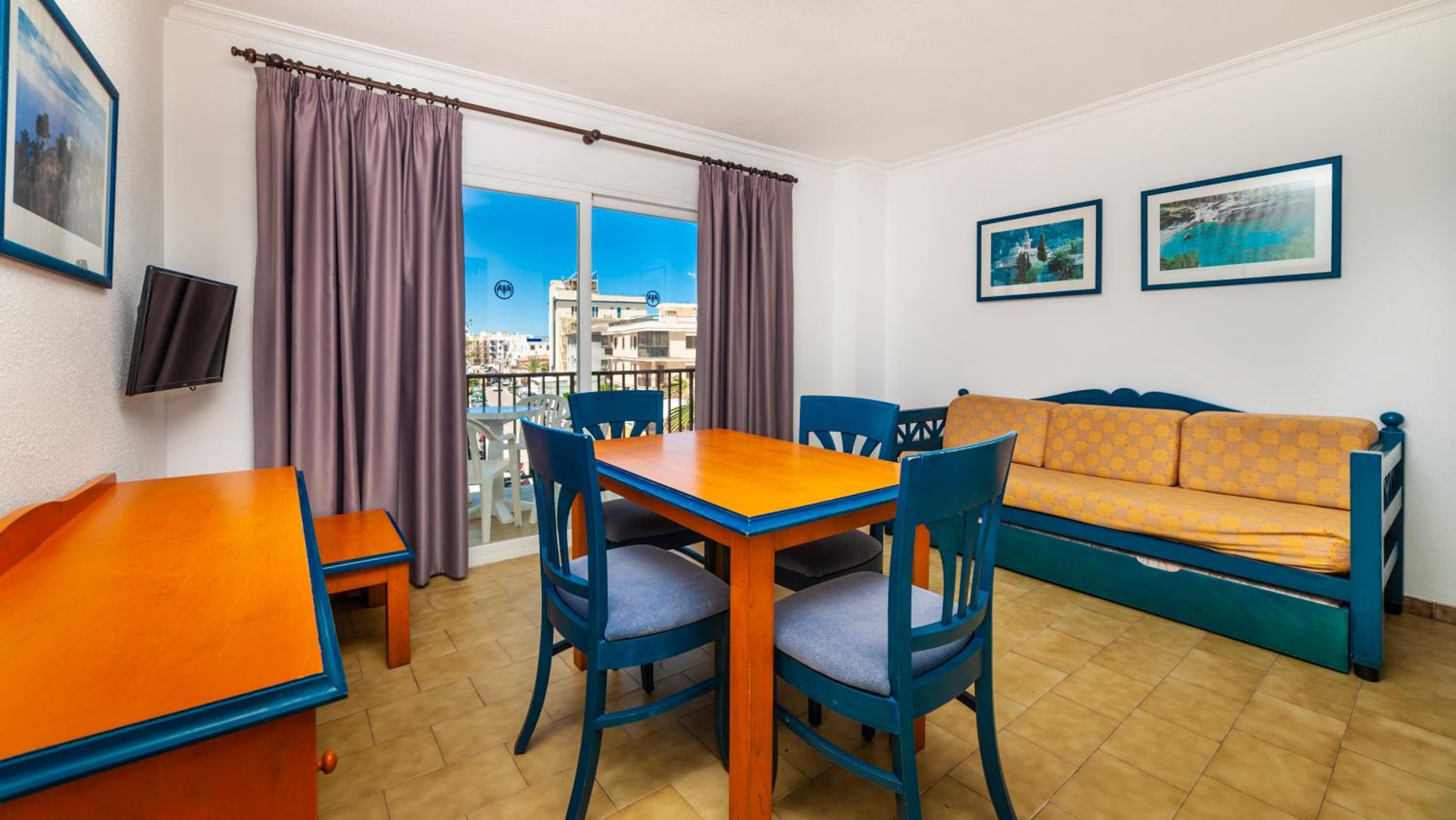 Apartamentos Charlys Can Picafort