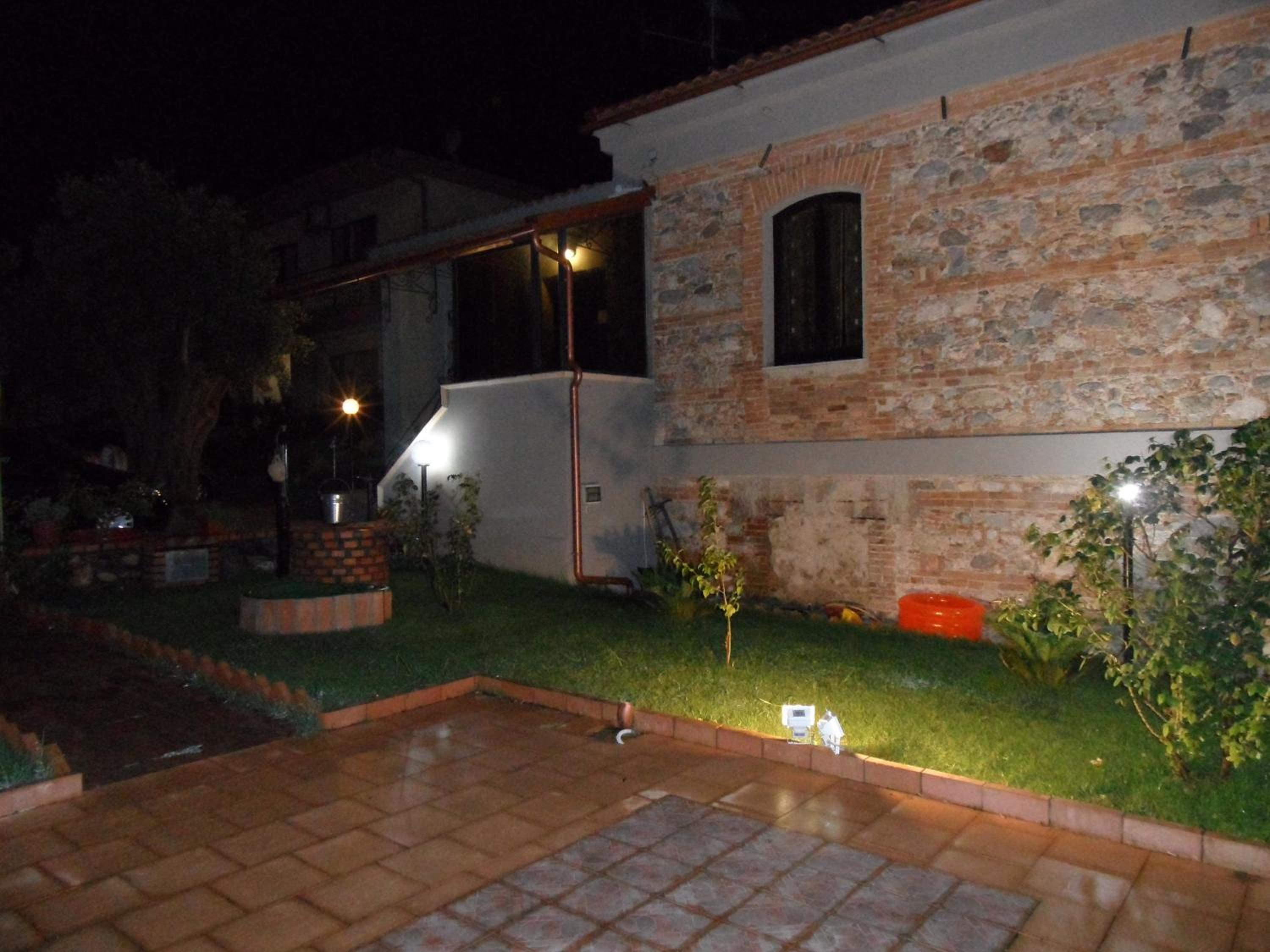 Photo 36