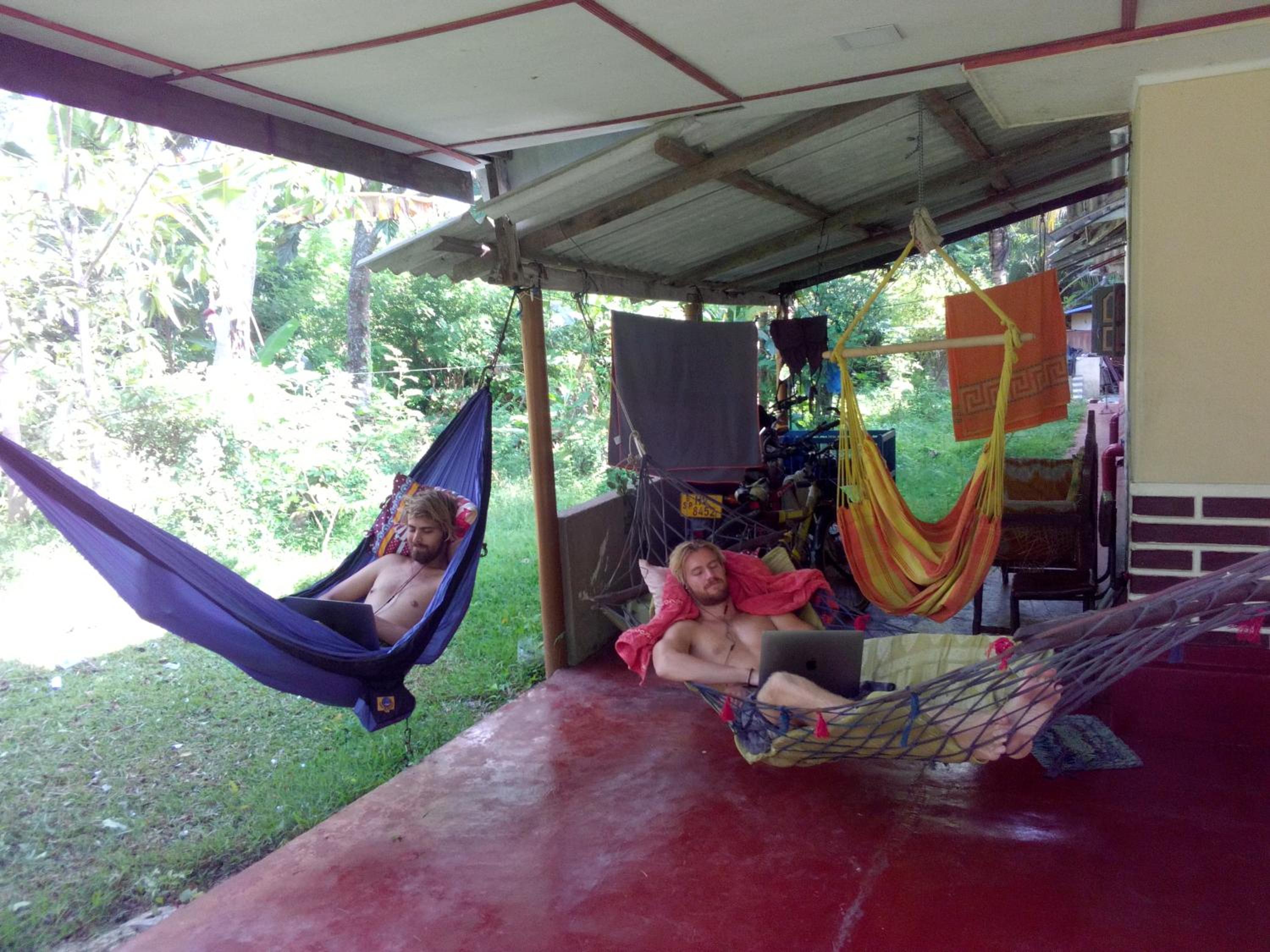 Dreams Garden Surf Lodge