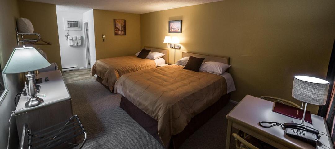 Westwood Motel 100 Mile House