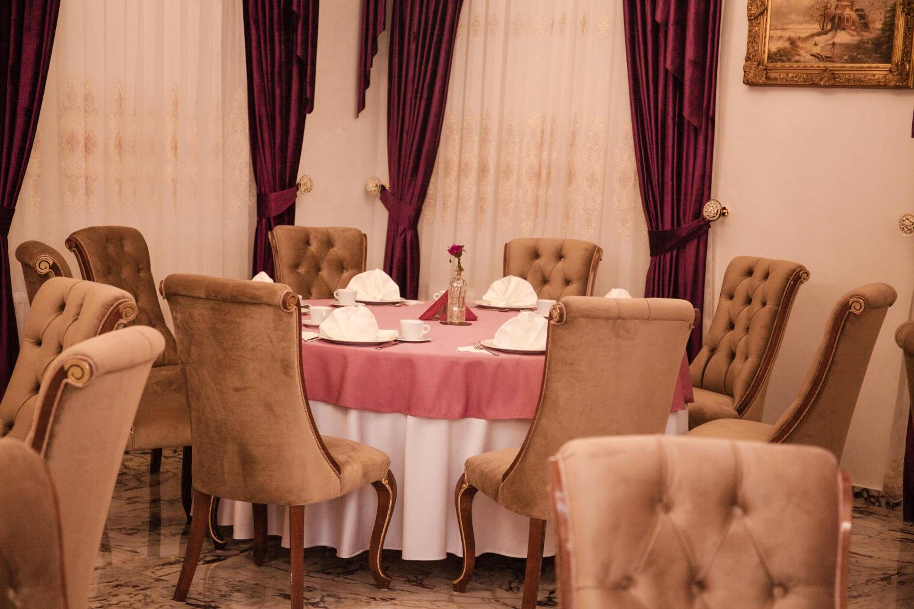 restaurant