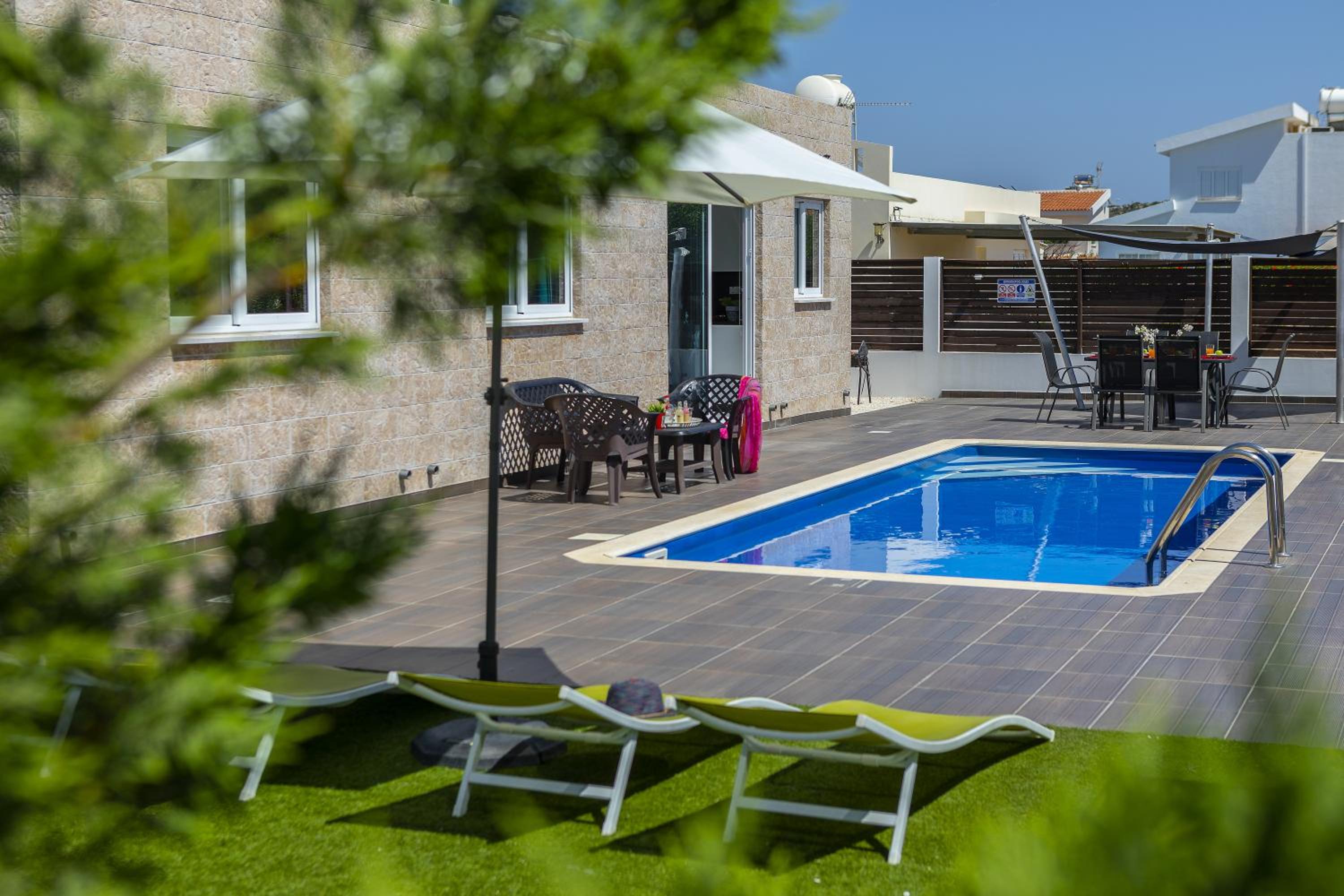 Protaras Villa Hollywood