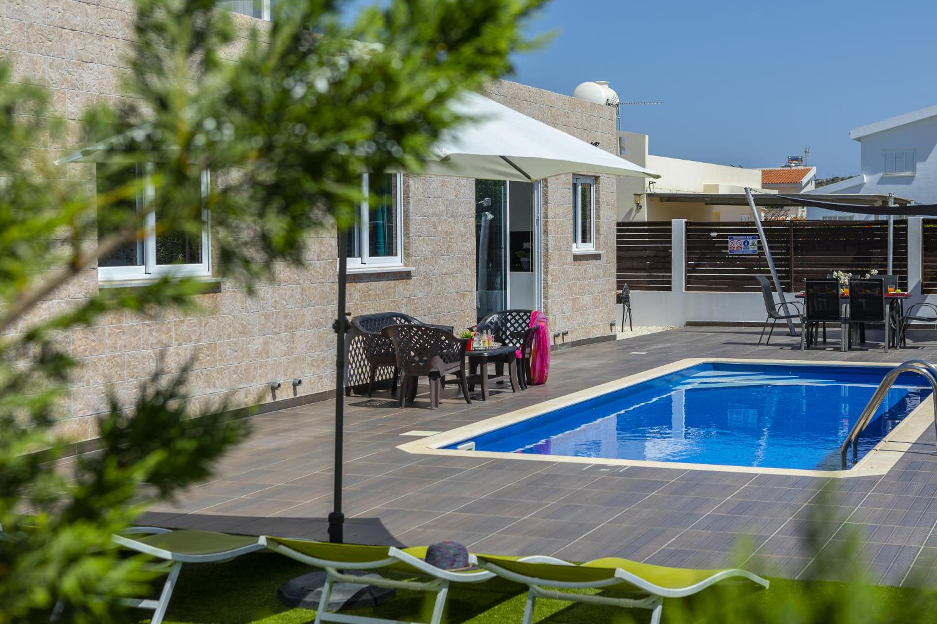 Protaras Villa Hollywood