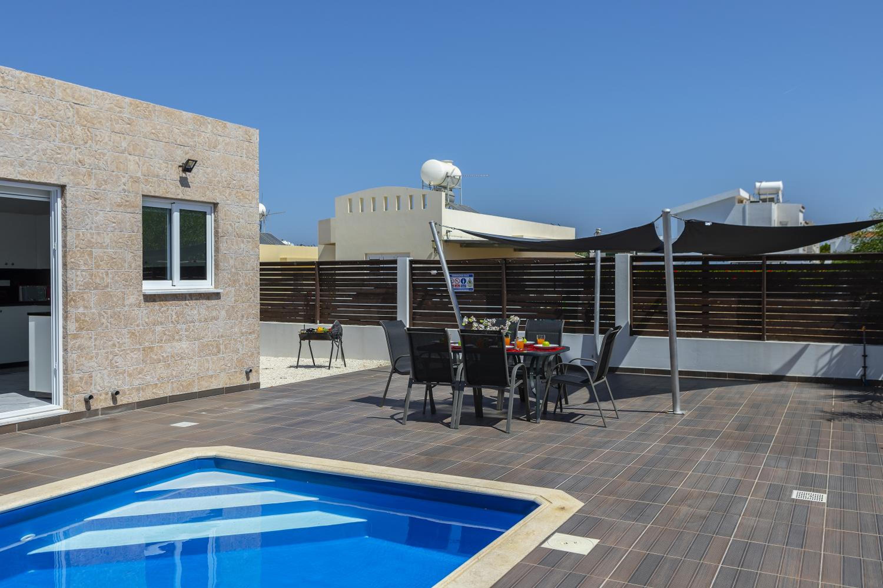 Protaras Villa Hollywood