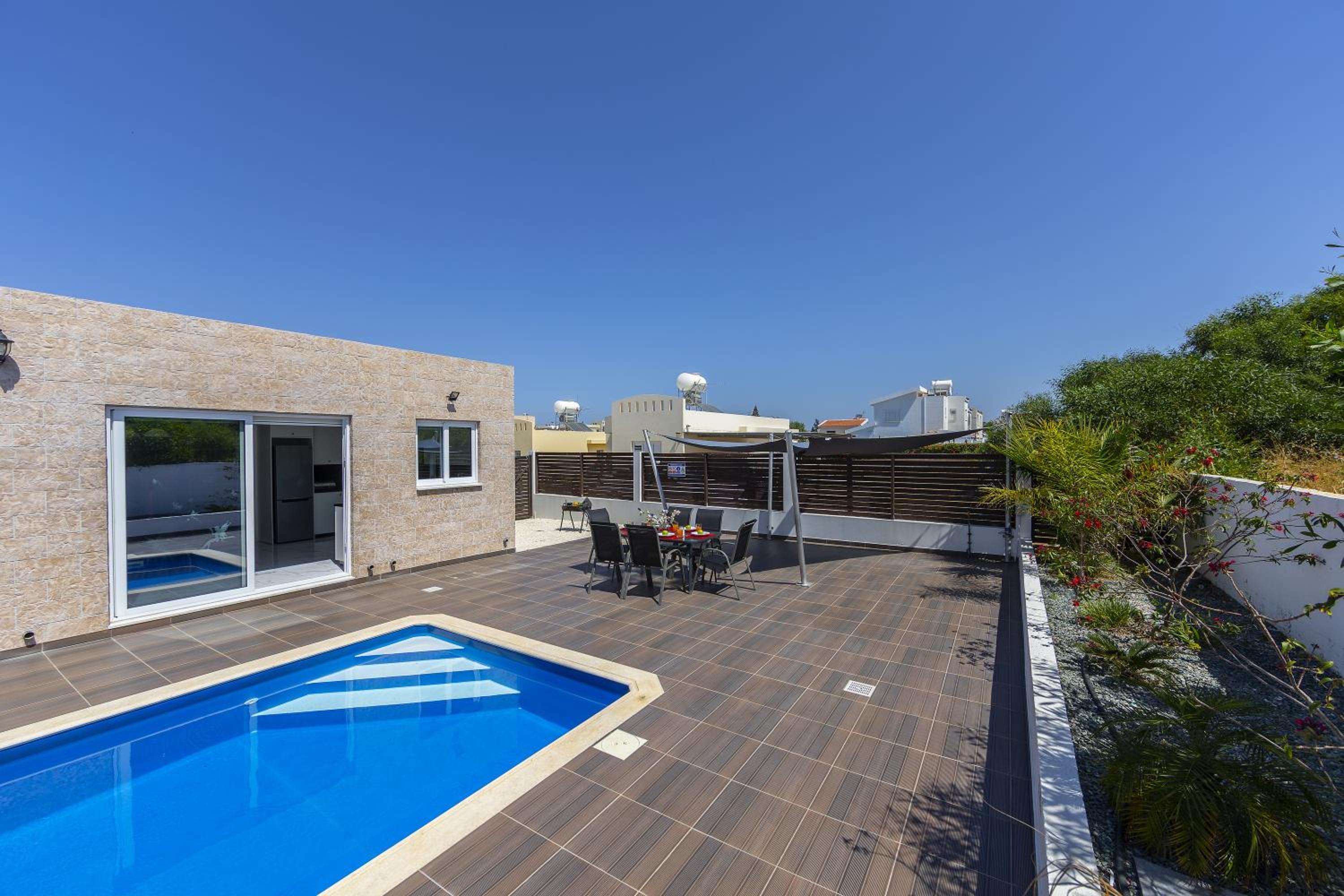 Protaras Villa Hollywood