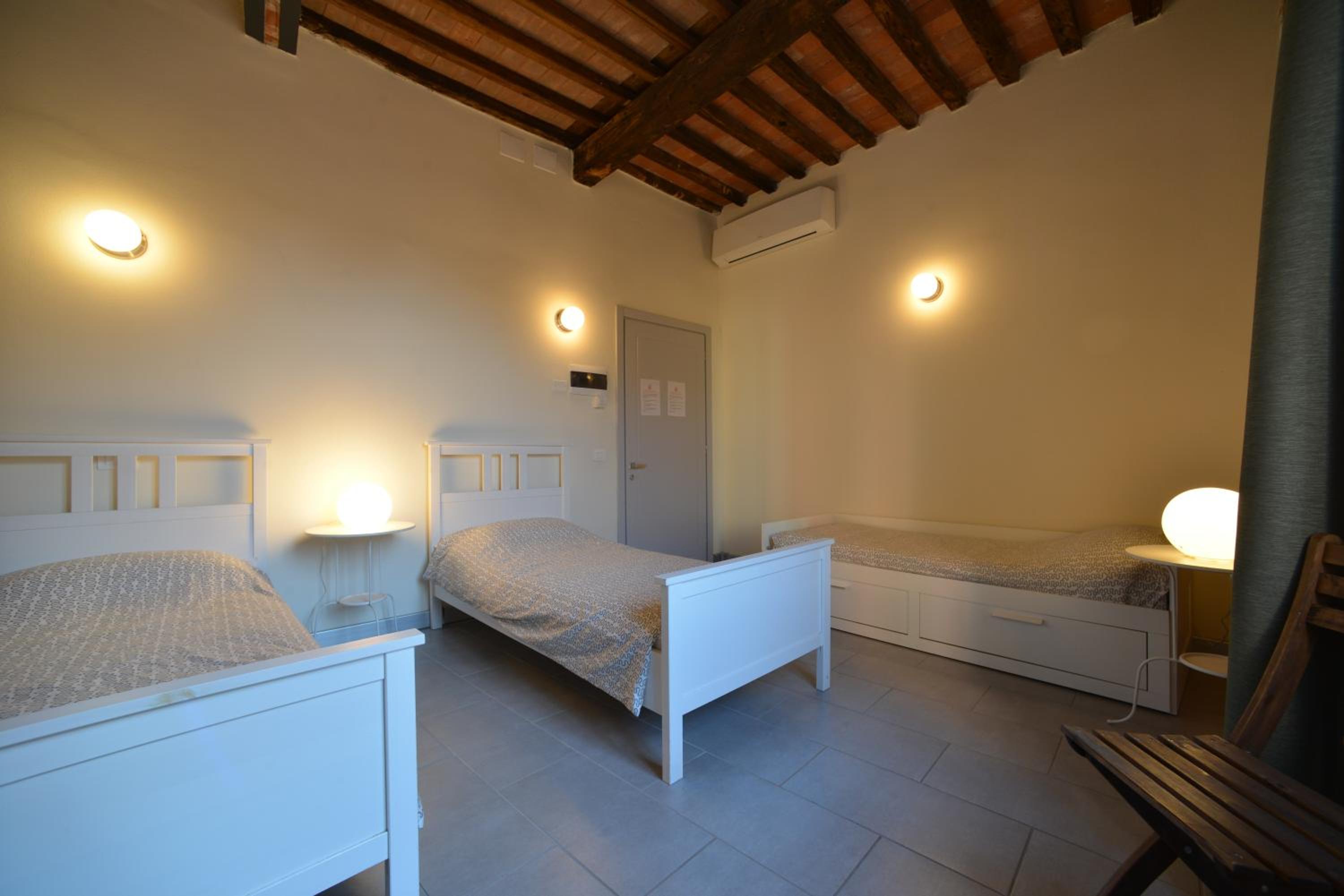 Ostello Palazzo Nizza view 4