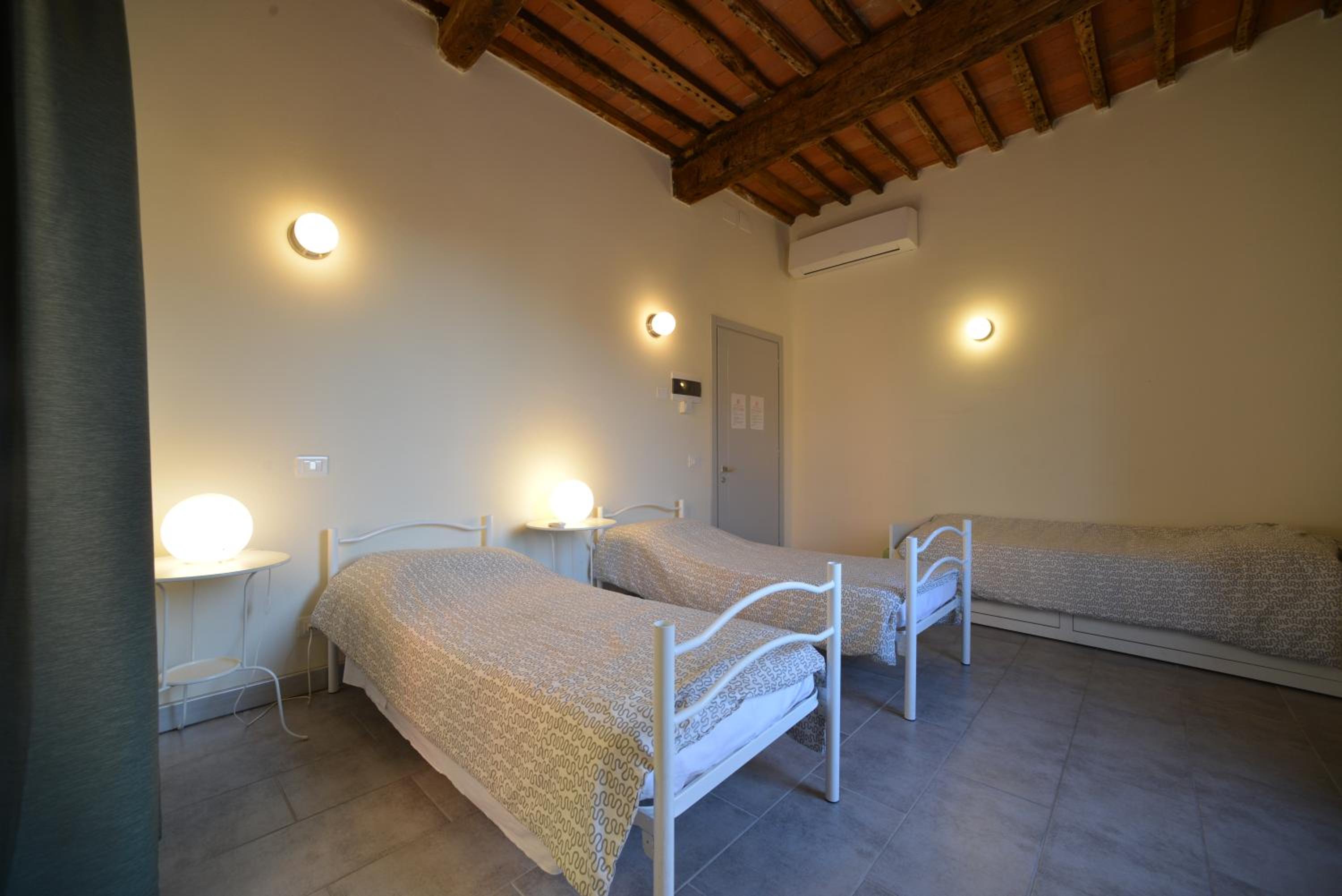 Ostello Palazzo Nizza view 3