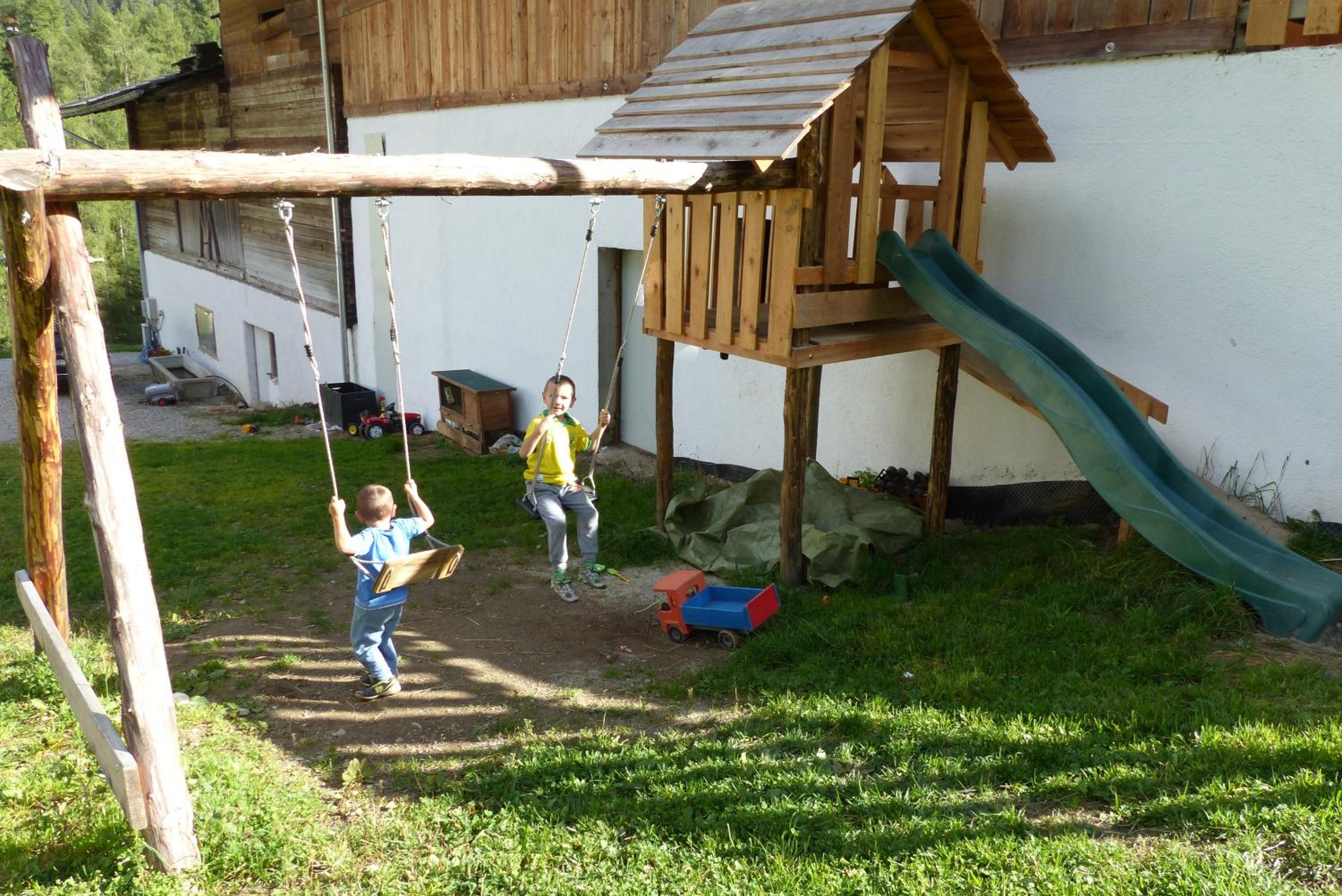 Photo 8