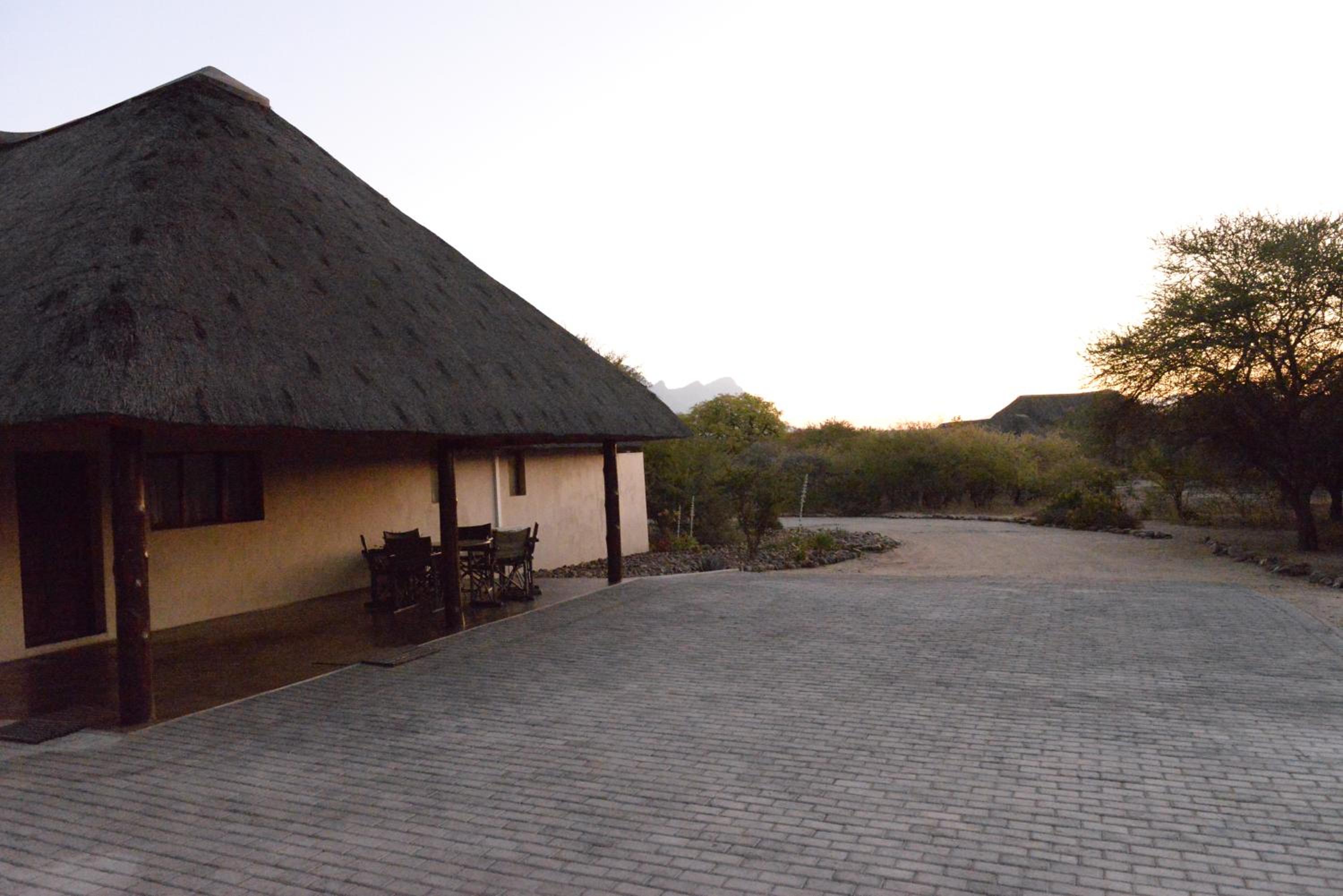 Wildlife Estate House With Mountain Views & 12-Meter Pool view 5