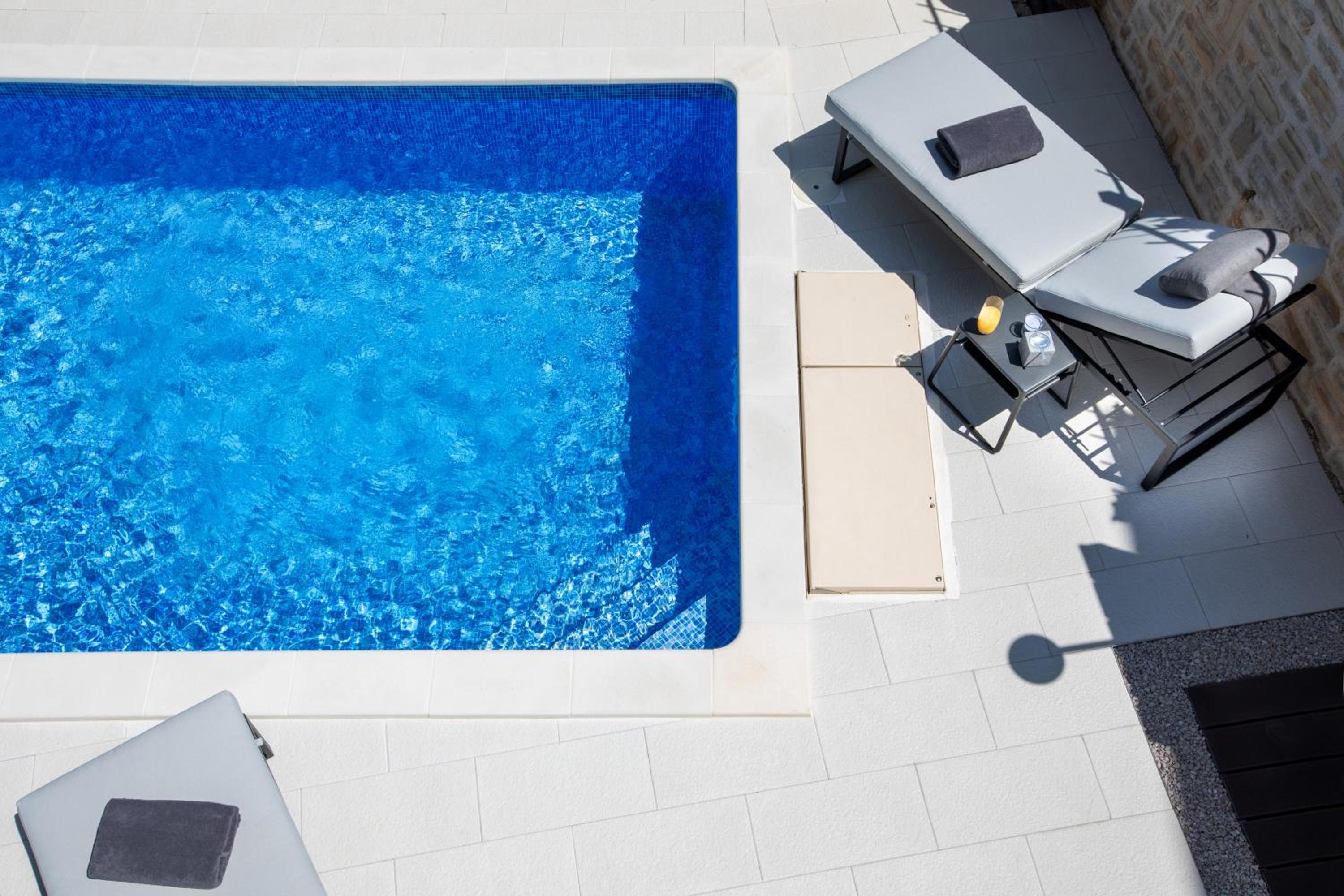 Luxury Apartment La Mer view 3