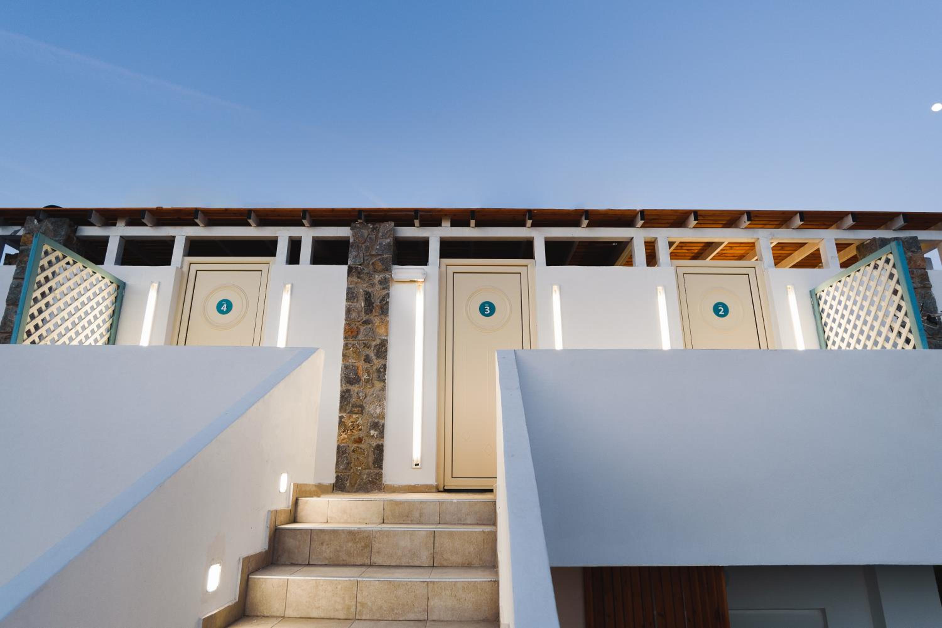 Hotel Mylos Luxury Escape - Image 1