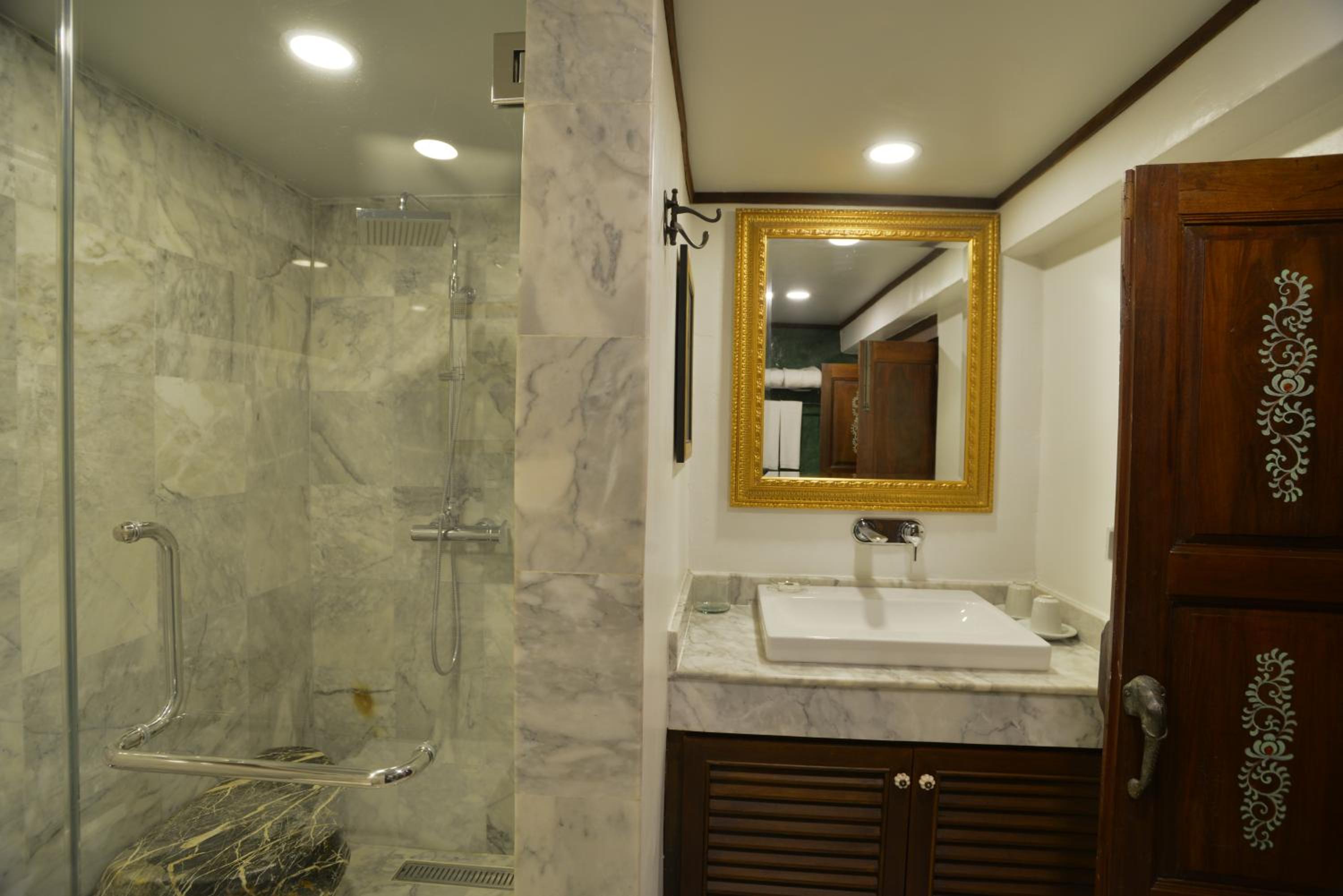 Chantra Khiri Chalet Chiang Mai