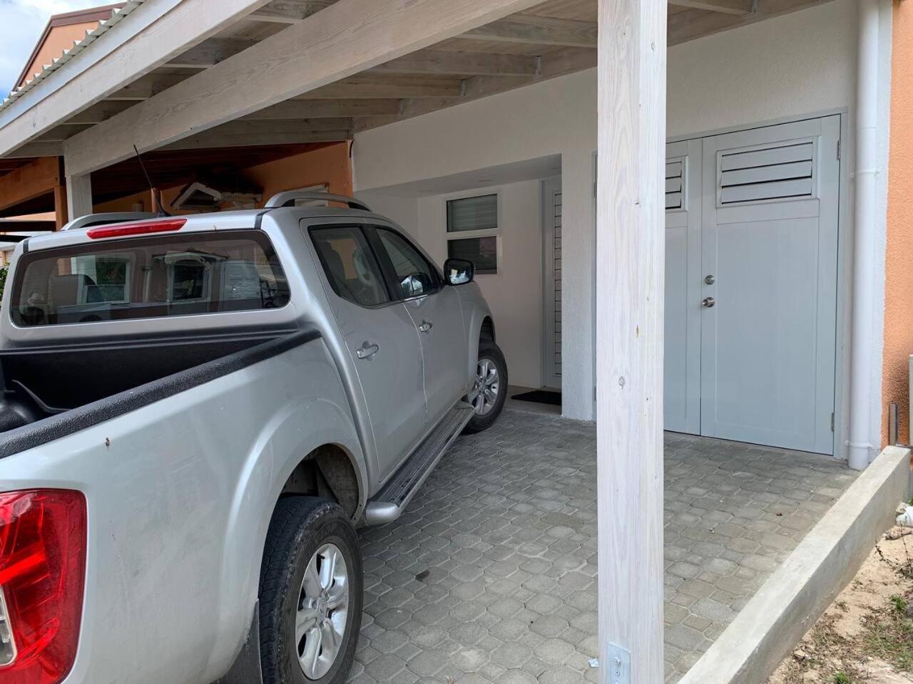 Luxury Waterfront Villa 431F Starlink Wifi
