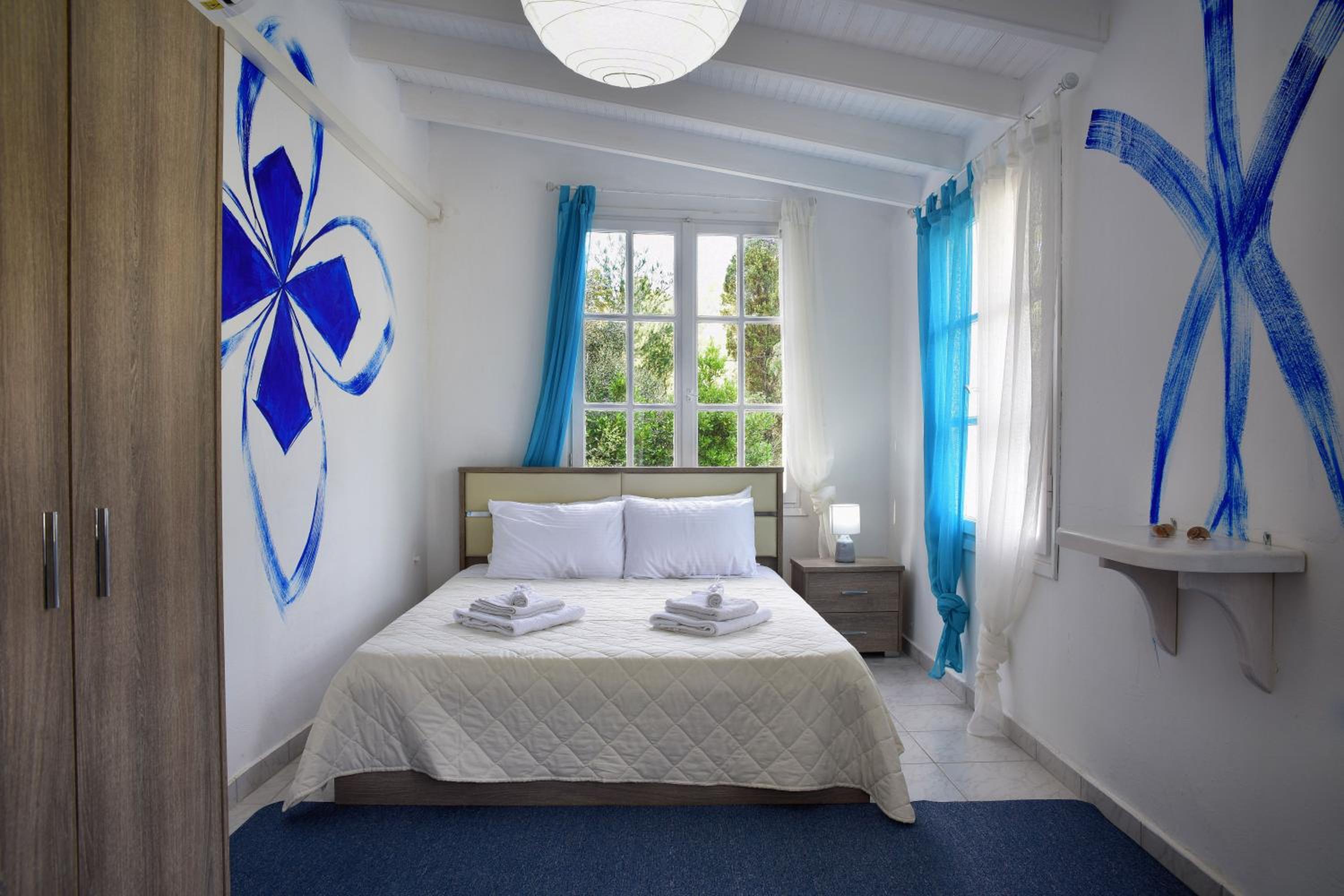 Villa Spiaggia Bianca - Beachfront House - Recently renovated photo 2