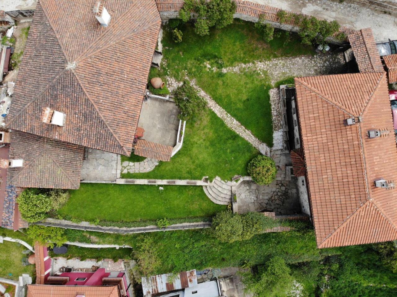 Hadji Neikovi Guest Houses