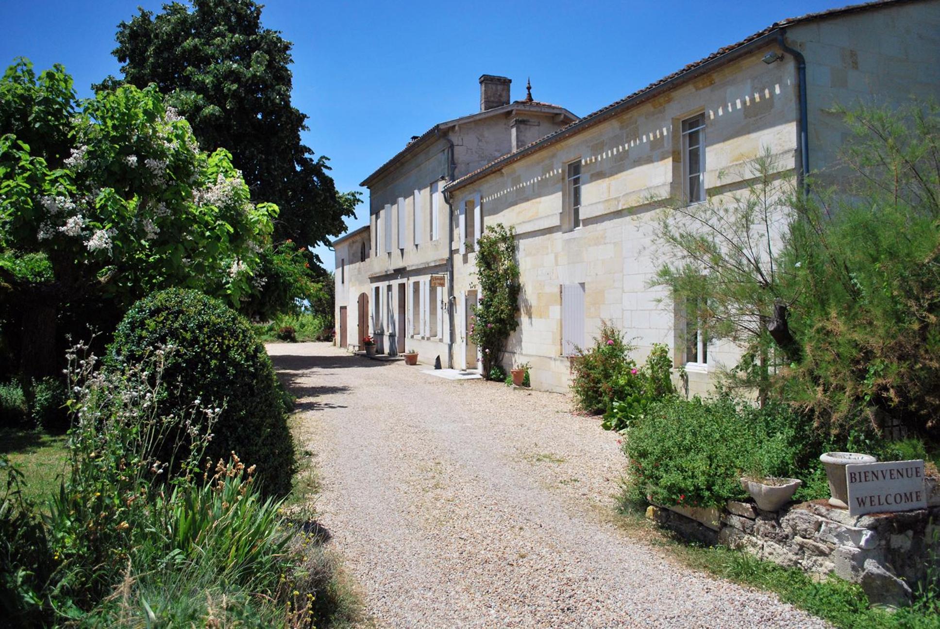 La Gomerie Chambres d'Hotes view 5