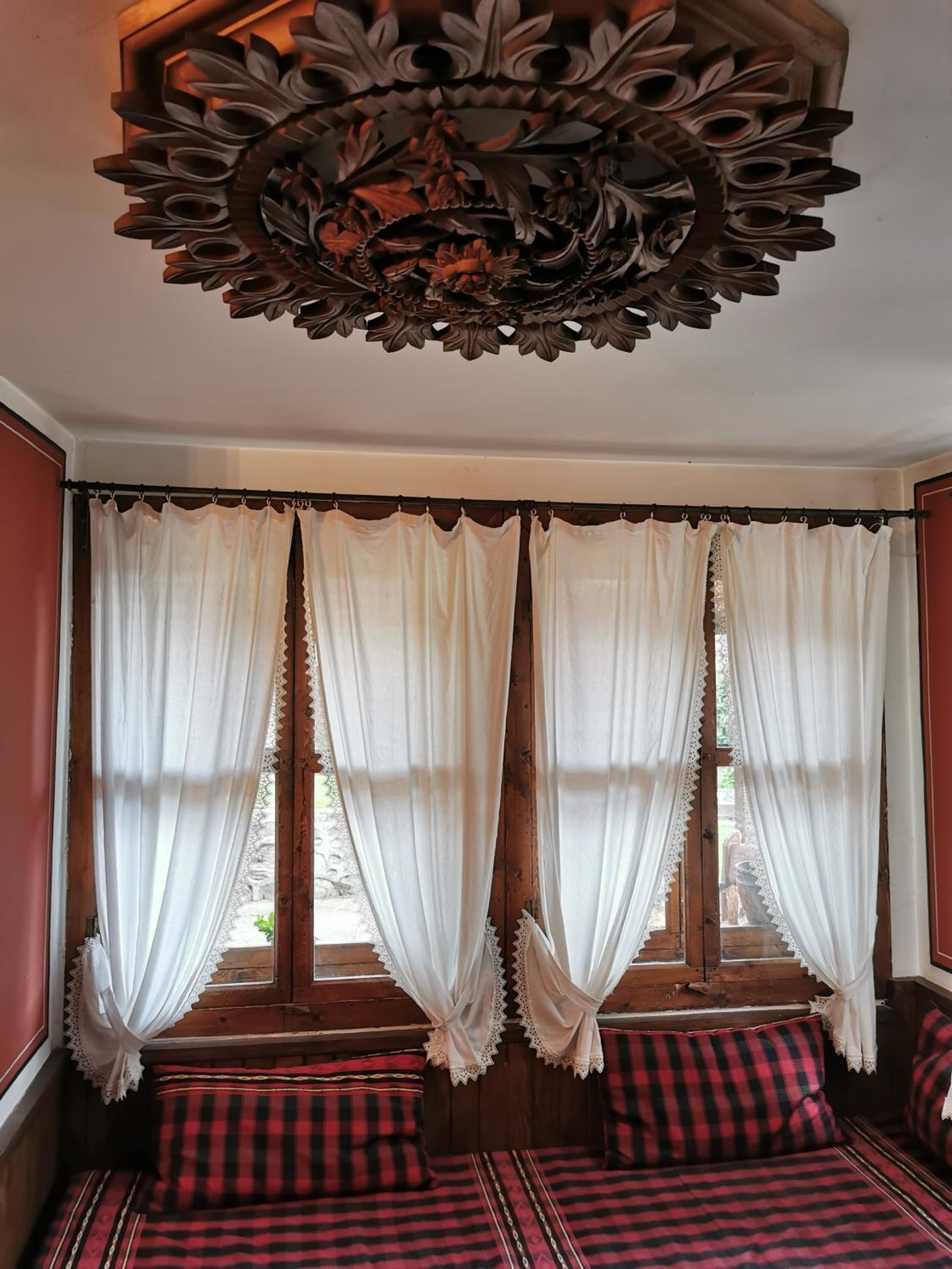 Hadji Neikovi Guest Houses