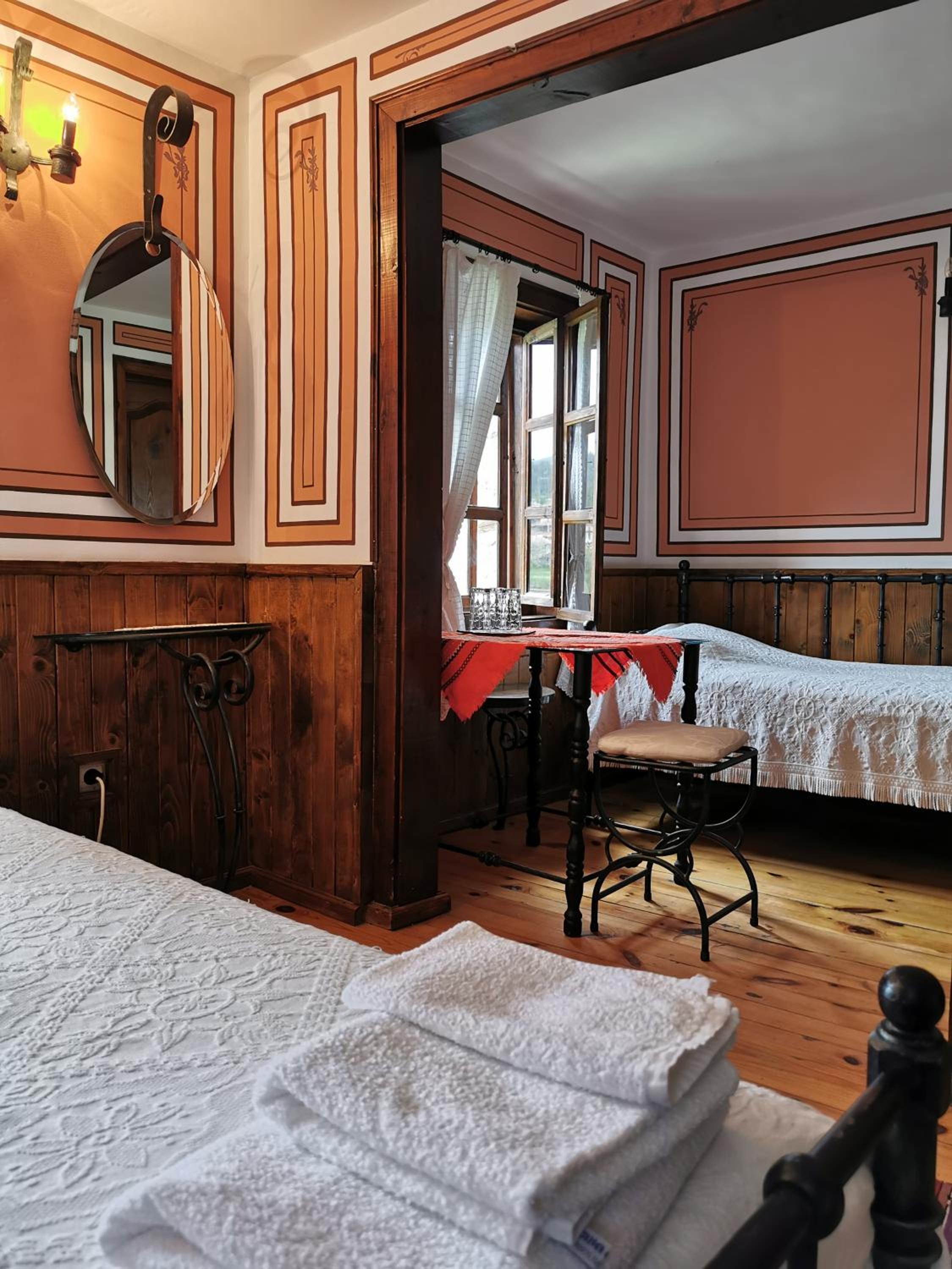 Hadji Neikovi Guest Houses