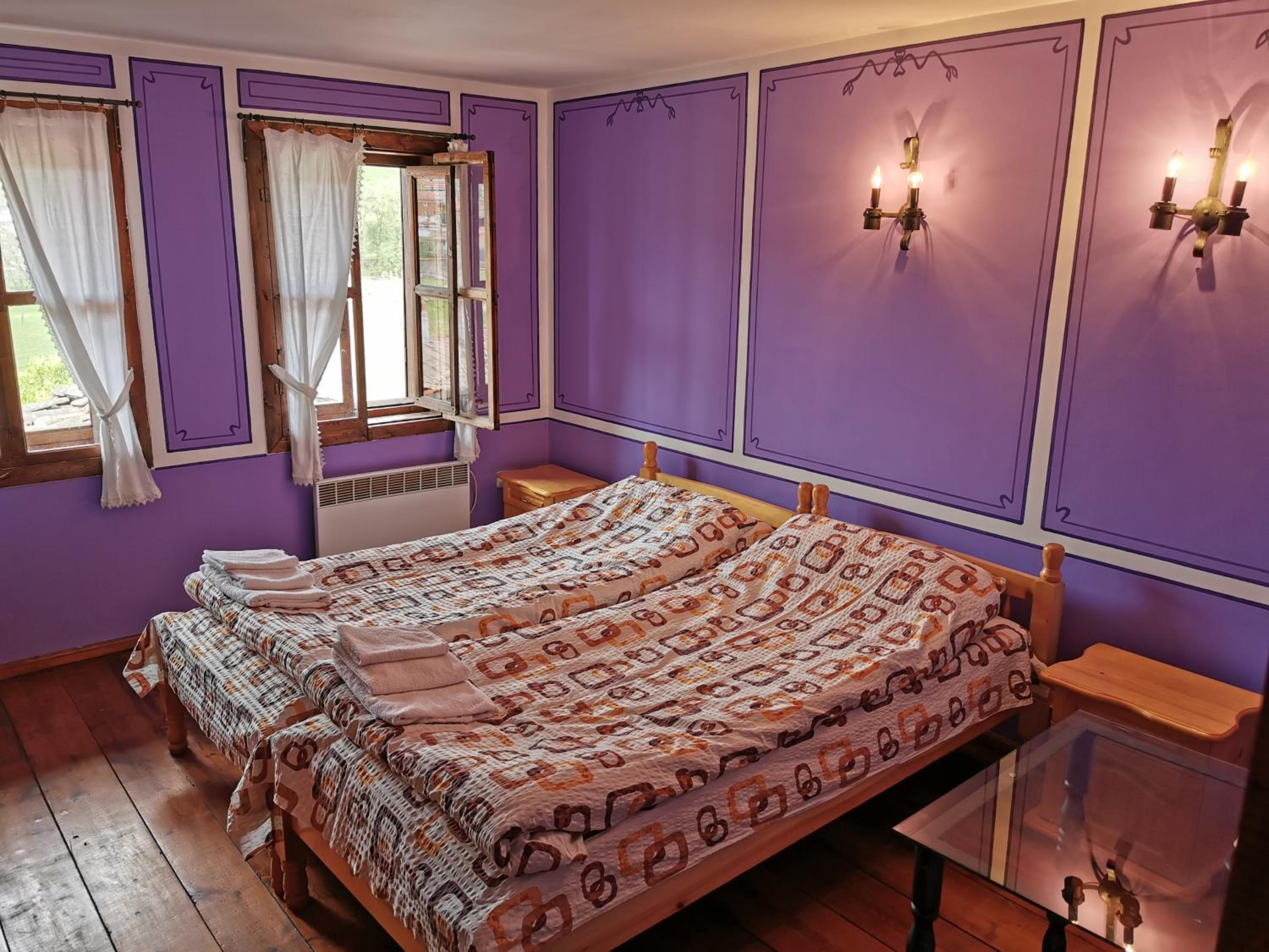Hadji Neikovi Guest Houses