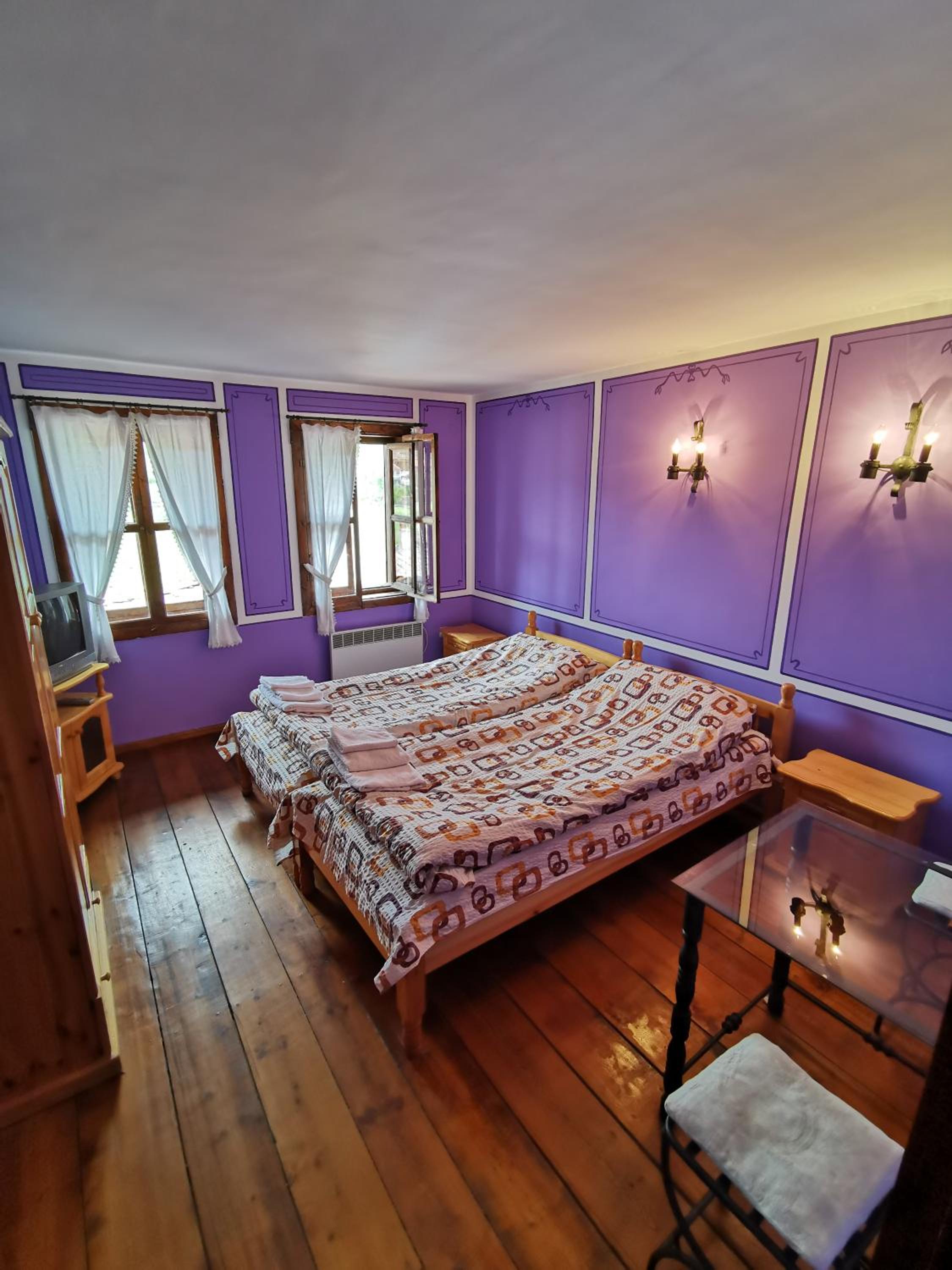 Hadji Neikovi Guest Houses
