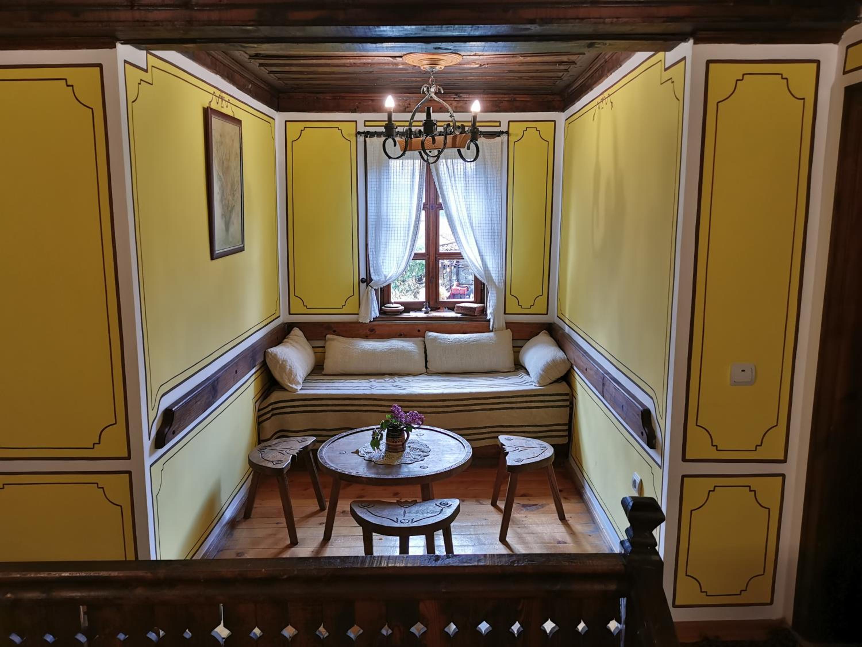 Hadji Neikovi Guest Houses