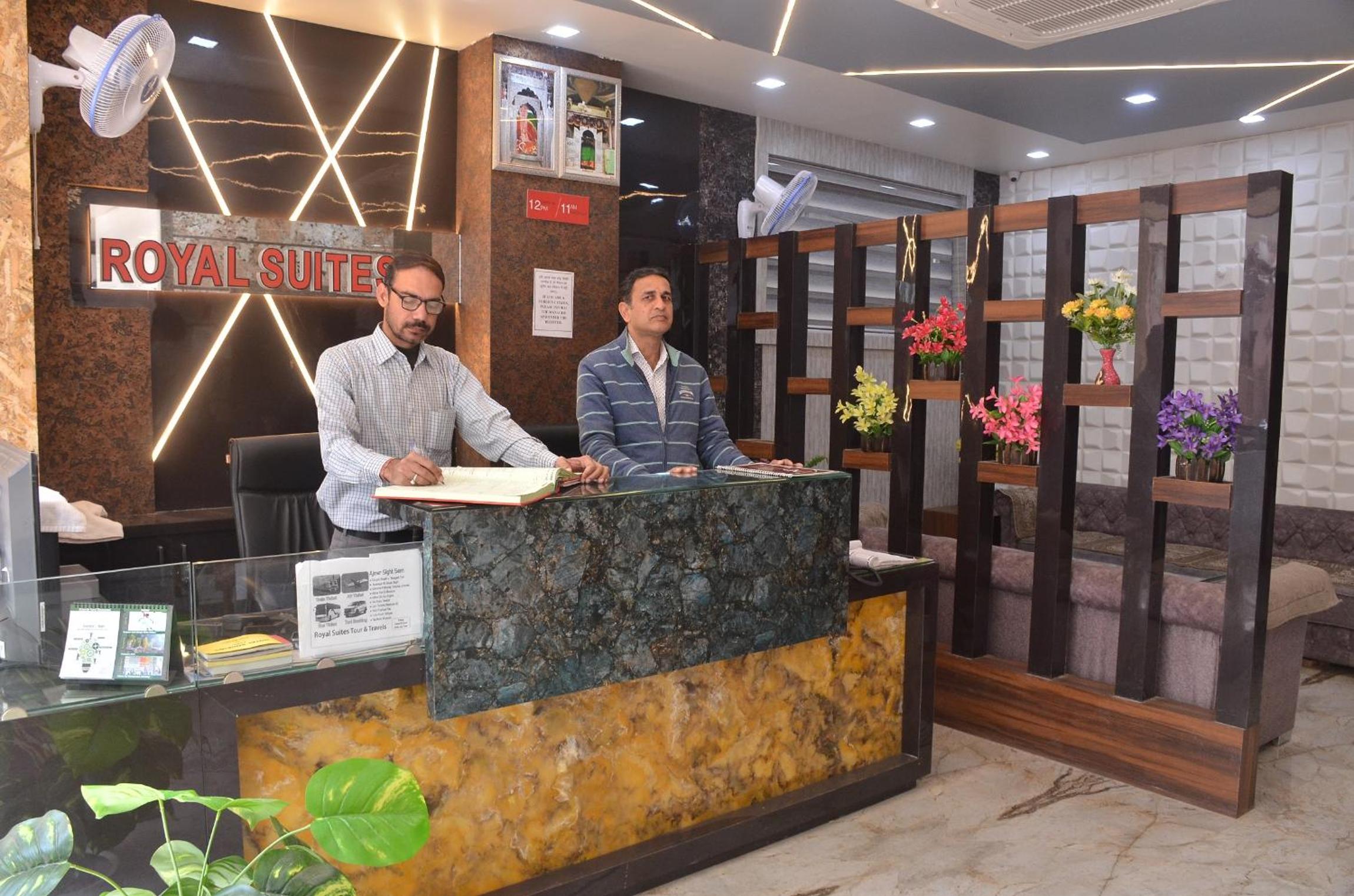 Hotel Royal Suites
