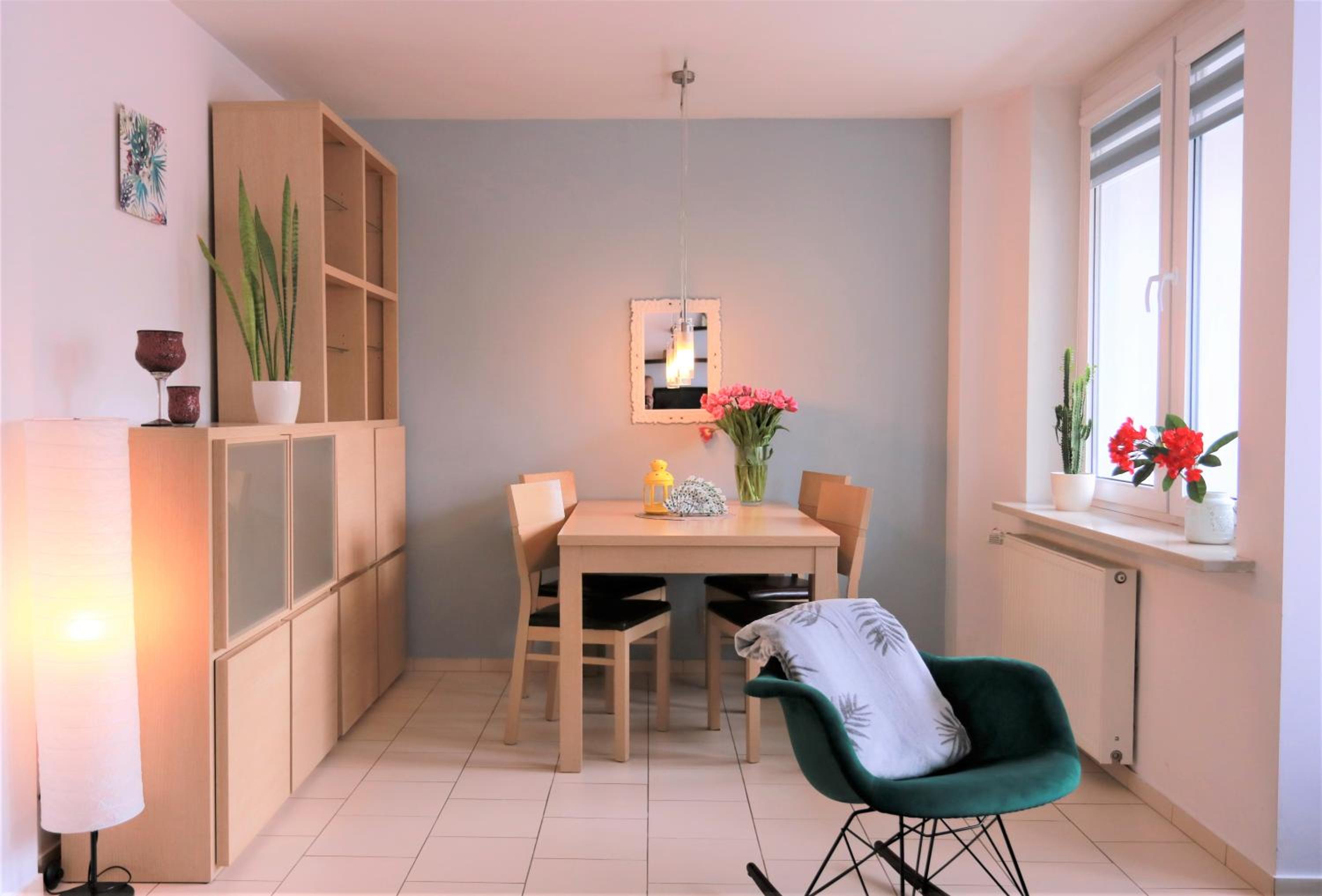 Stylish and spacious by Cooee Apartments view 5