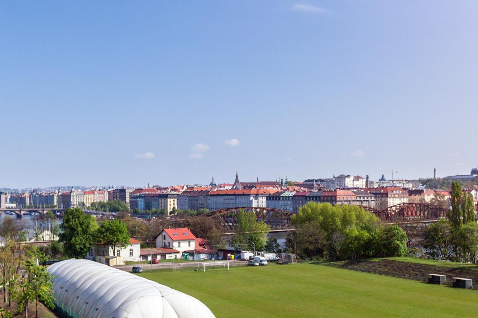 HONEST Smichov