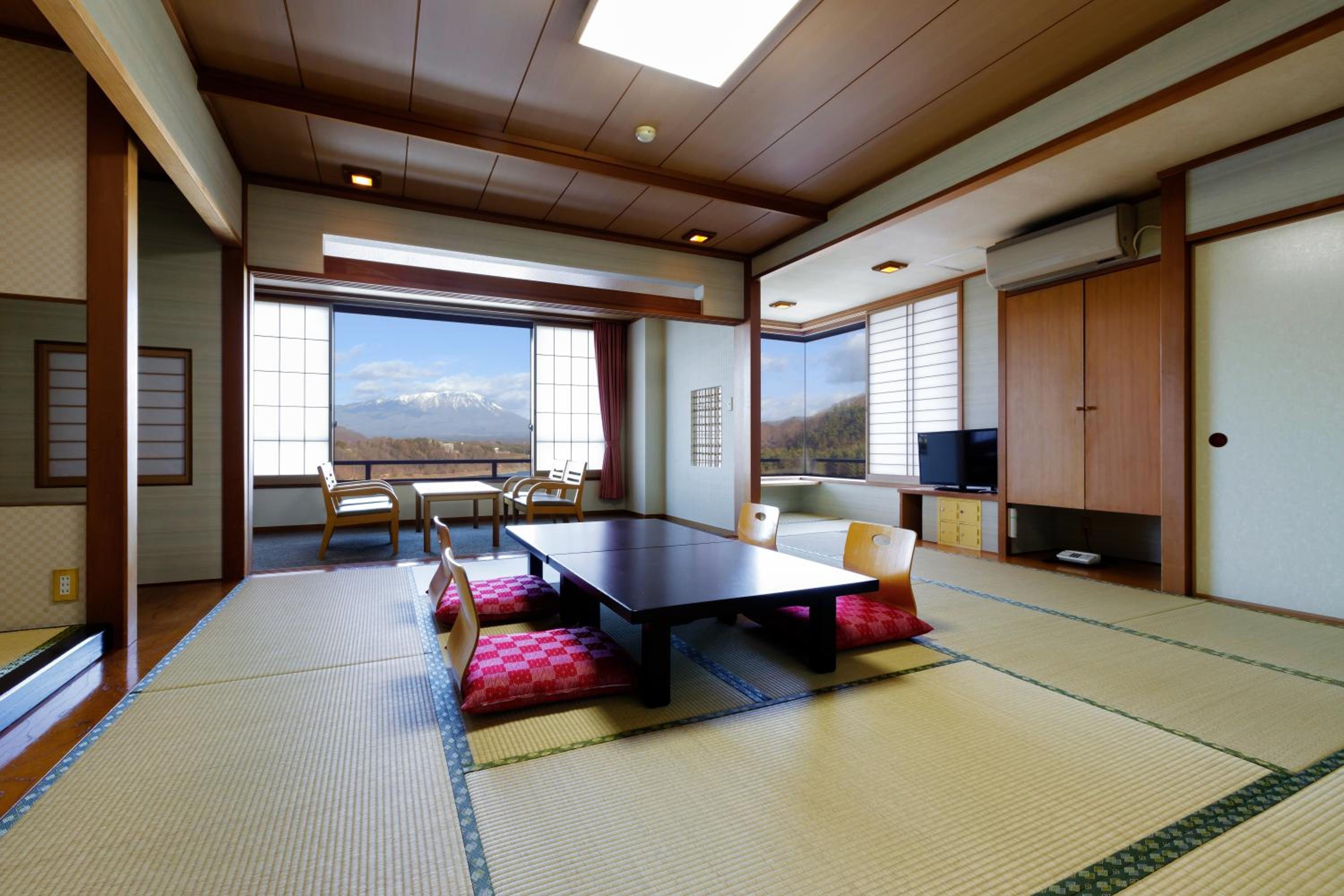Hotel Shion