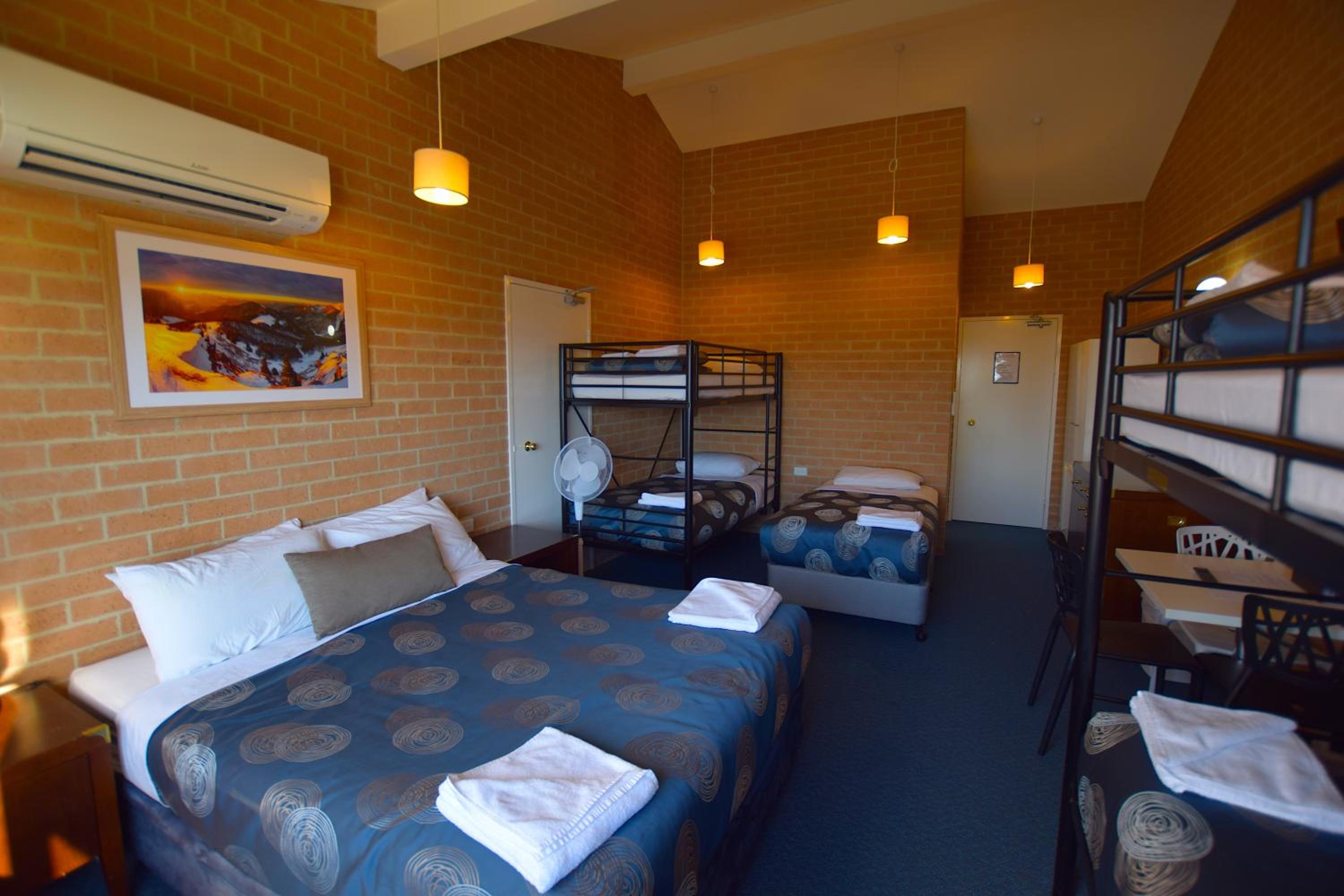 Alpine Resort Motel