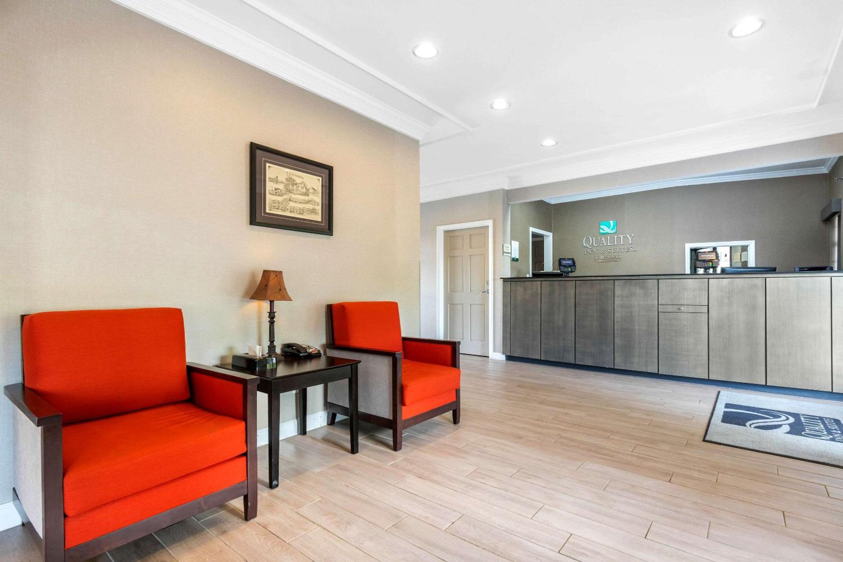 Quality Inn & Suites Lexington - Image 5