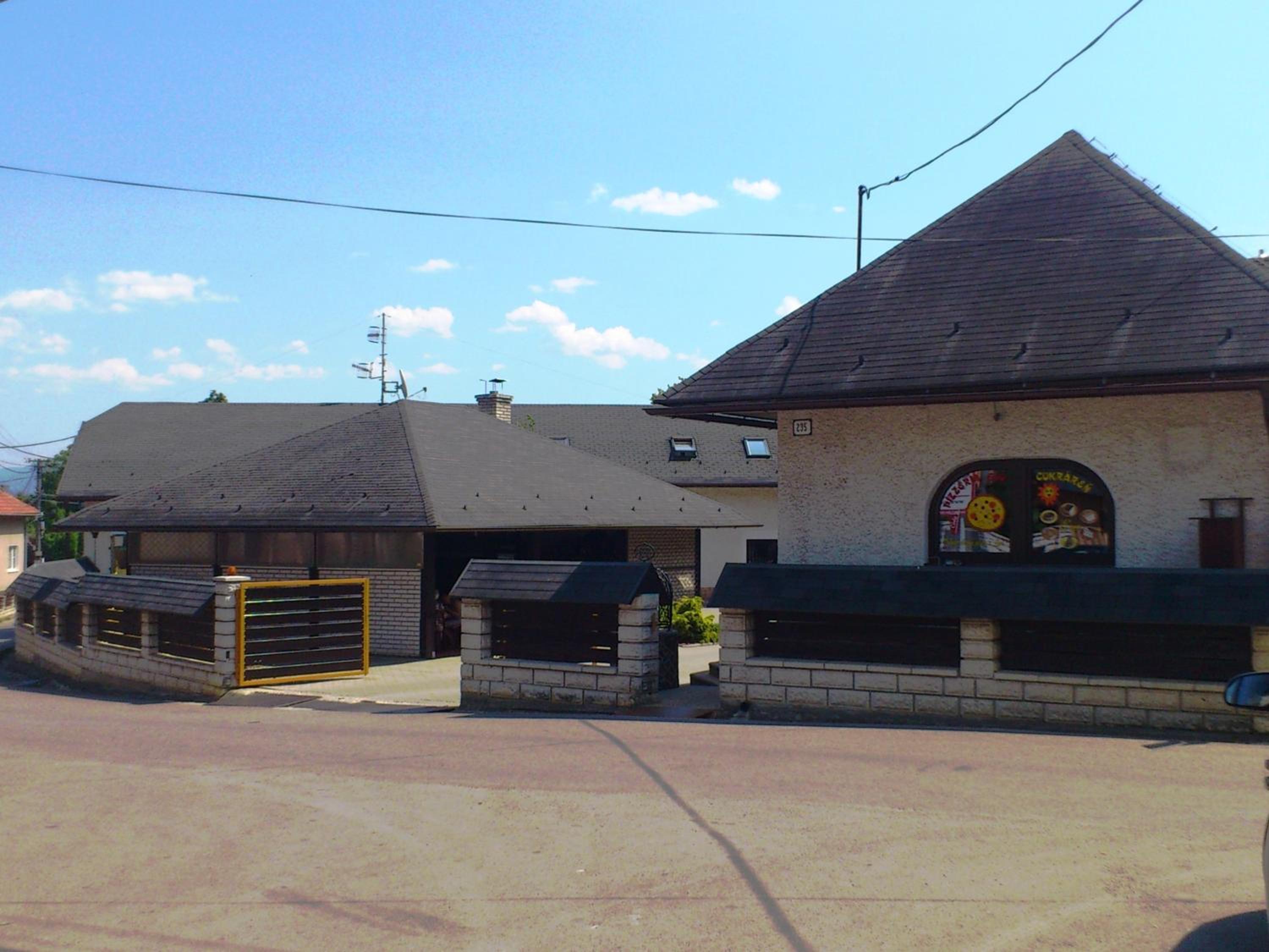 Hotel Penzion Eso - Image 1