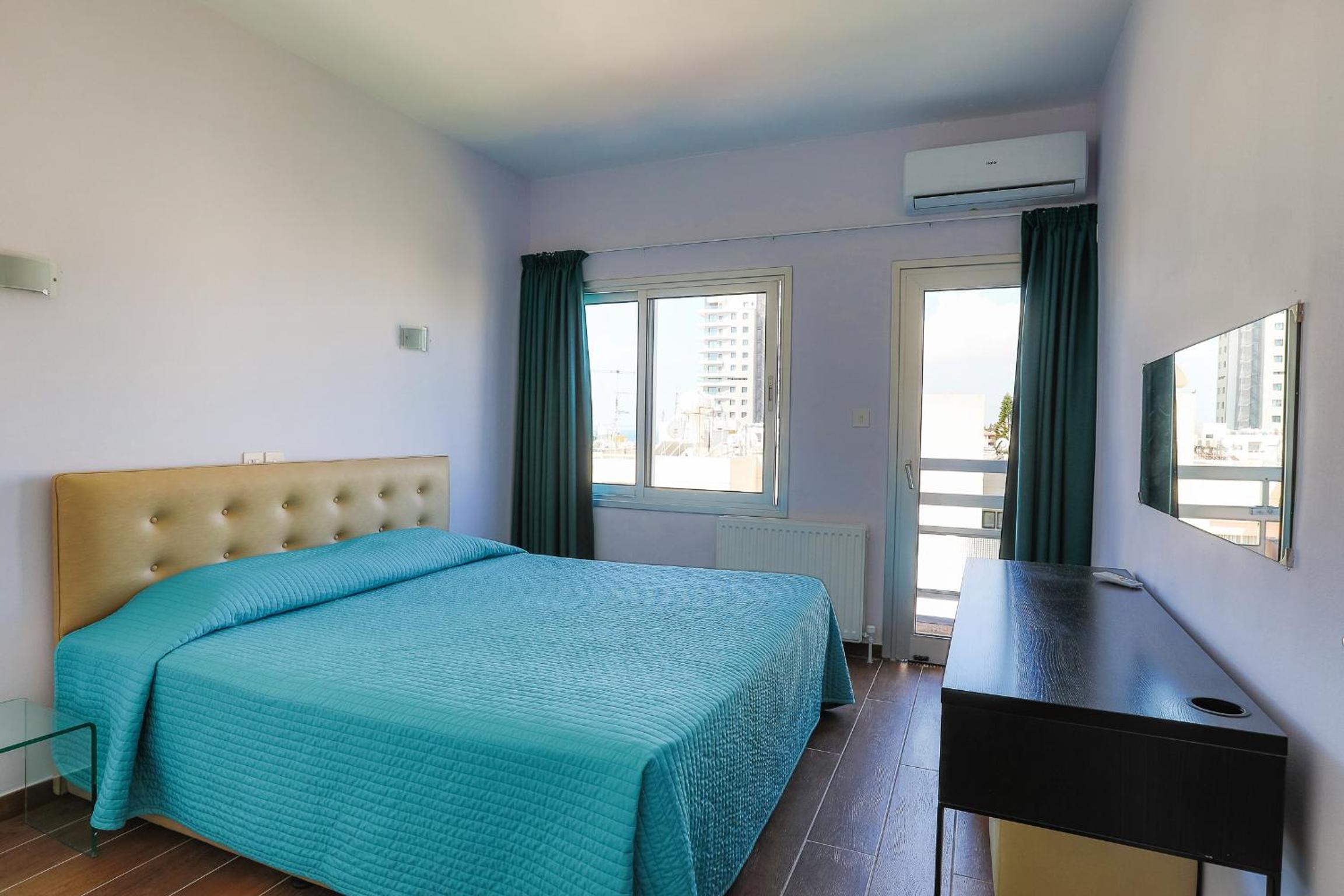 Vega Apartments
