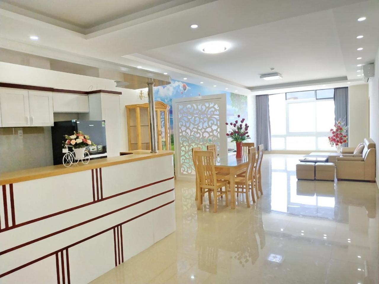 The Grand Condotel