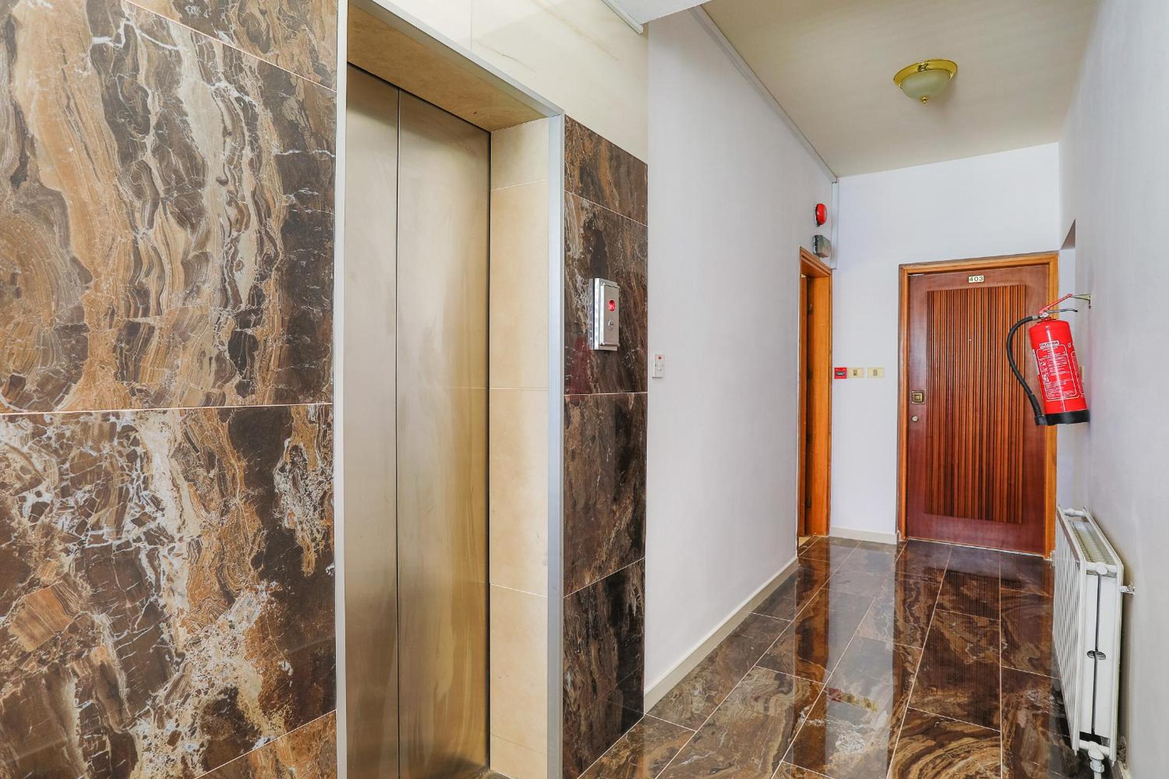 Vega Apartments