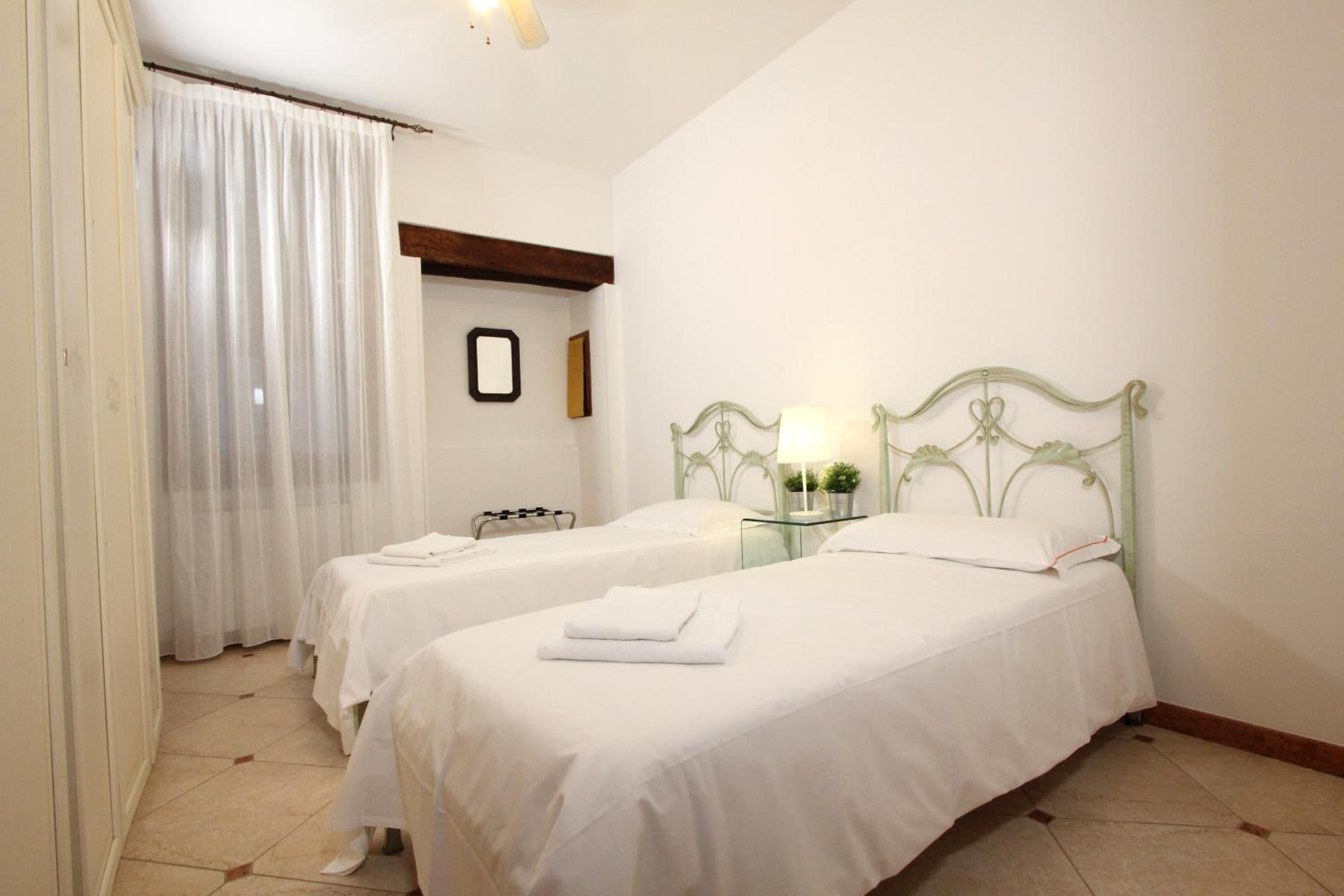 City Apartments Rialto Market