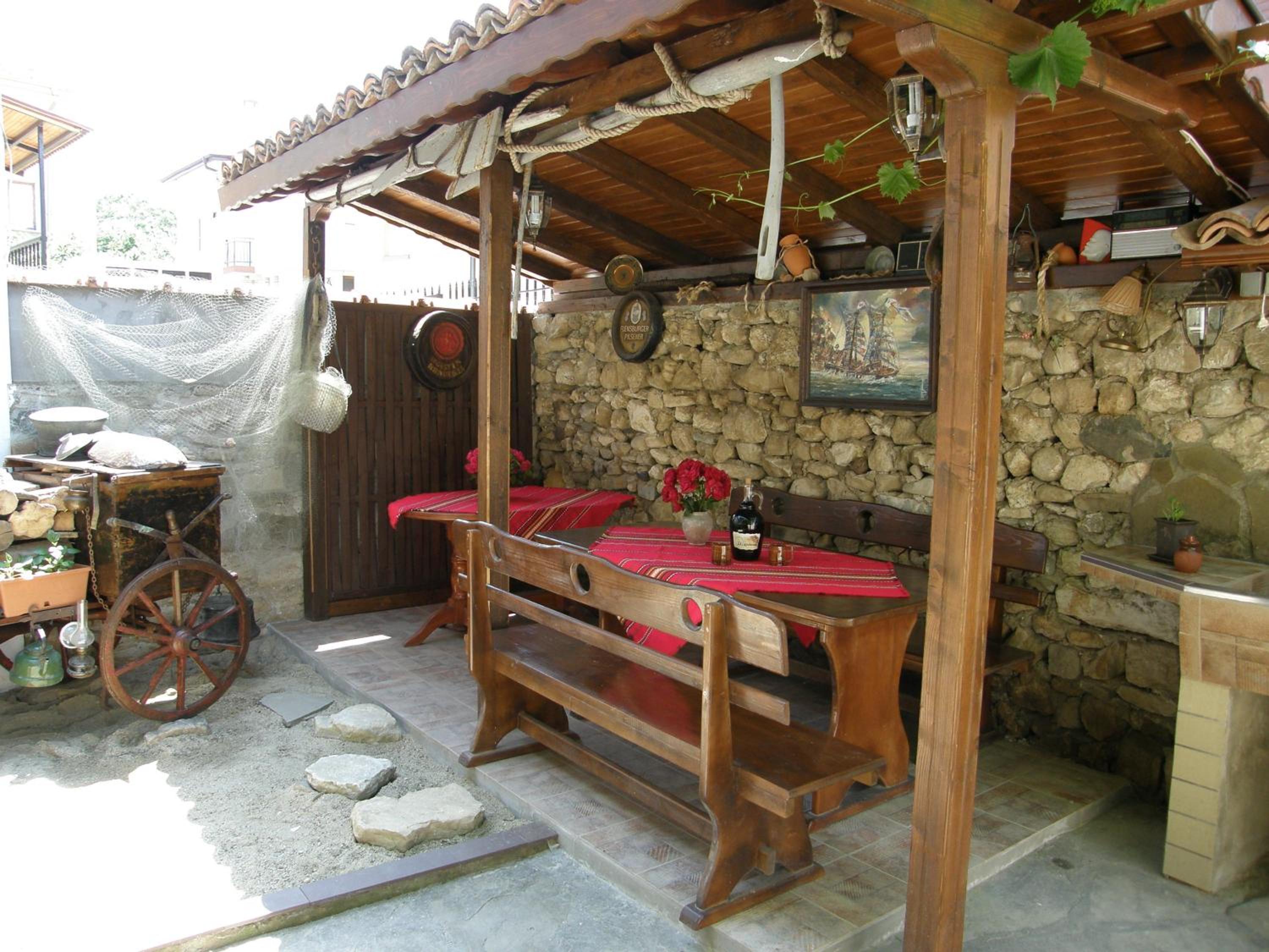 Emona Guest House