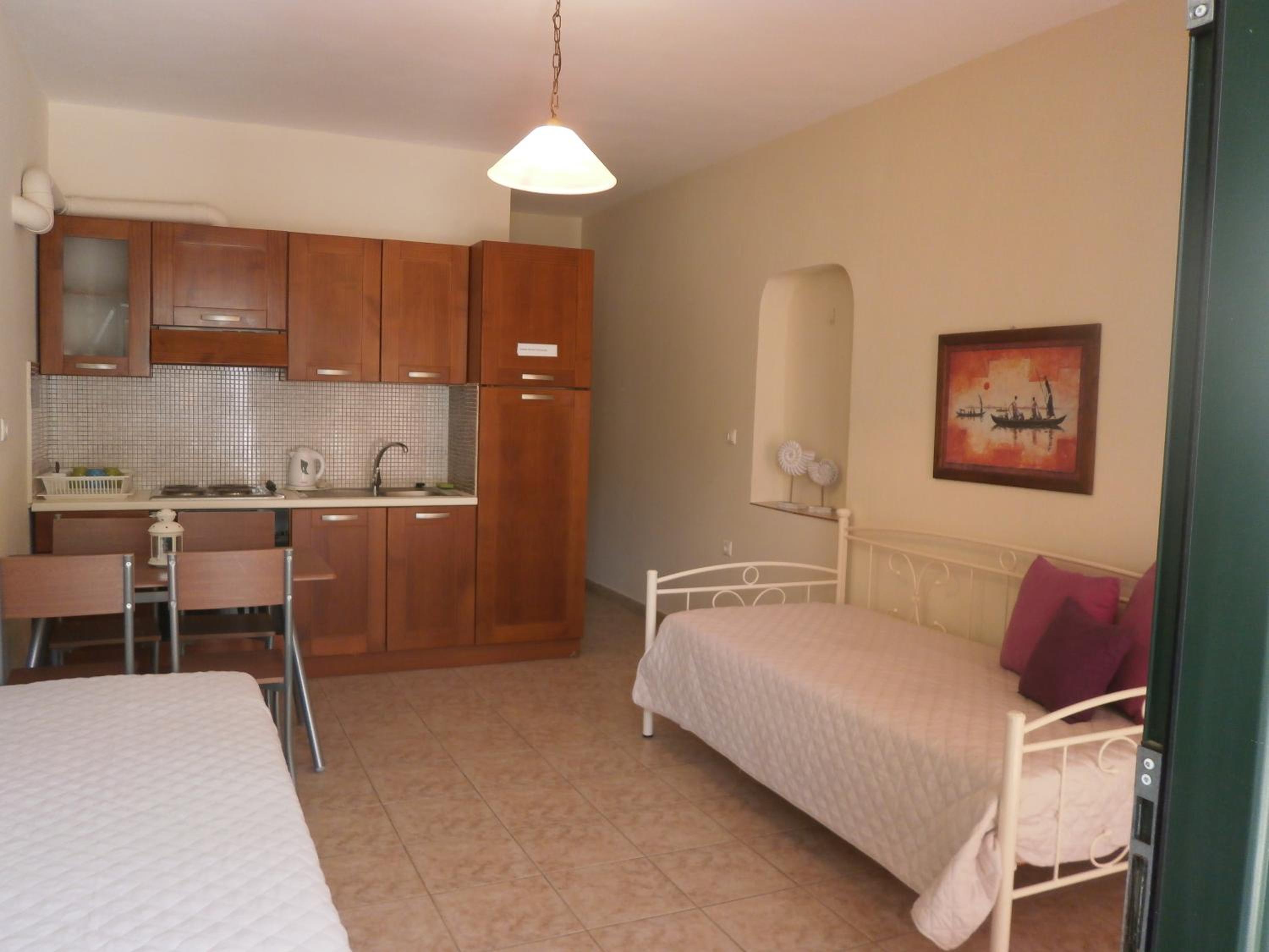 Flisvos Apartments photo 3