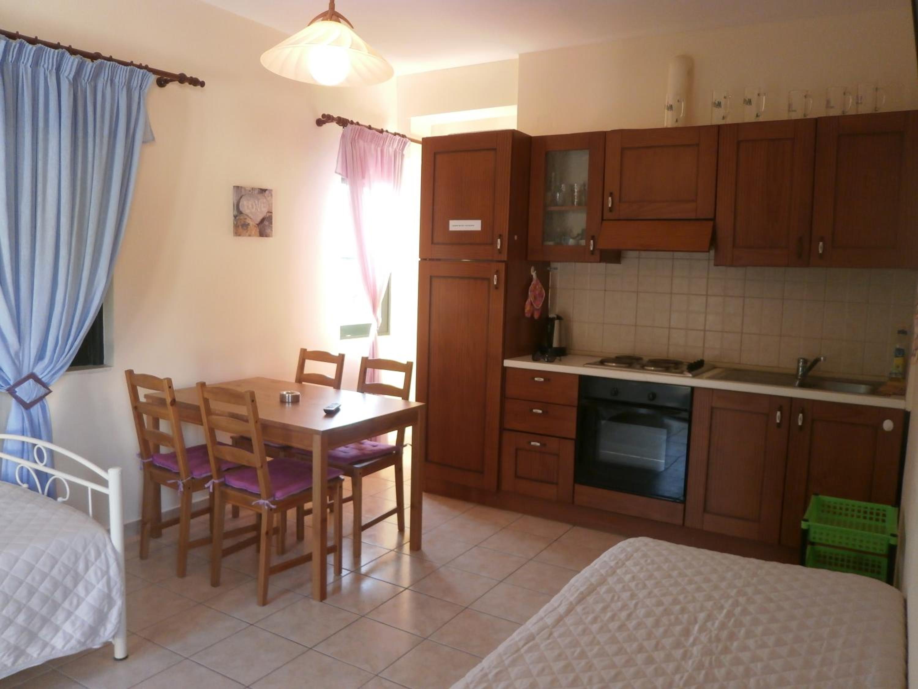 Flisvos Apartments photo 4