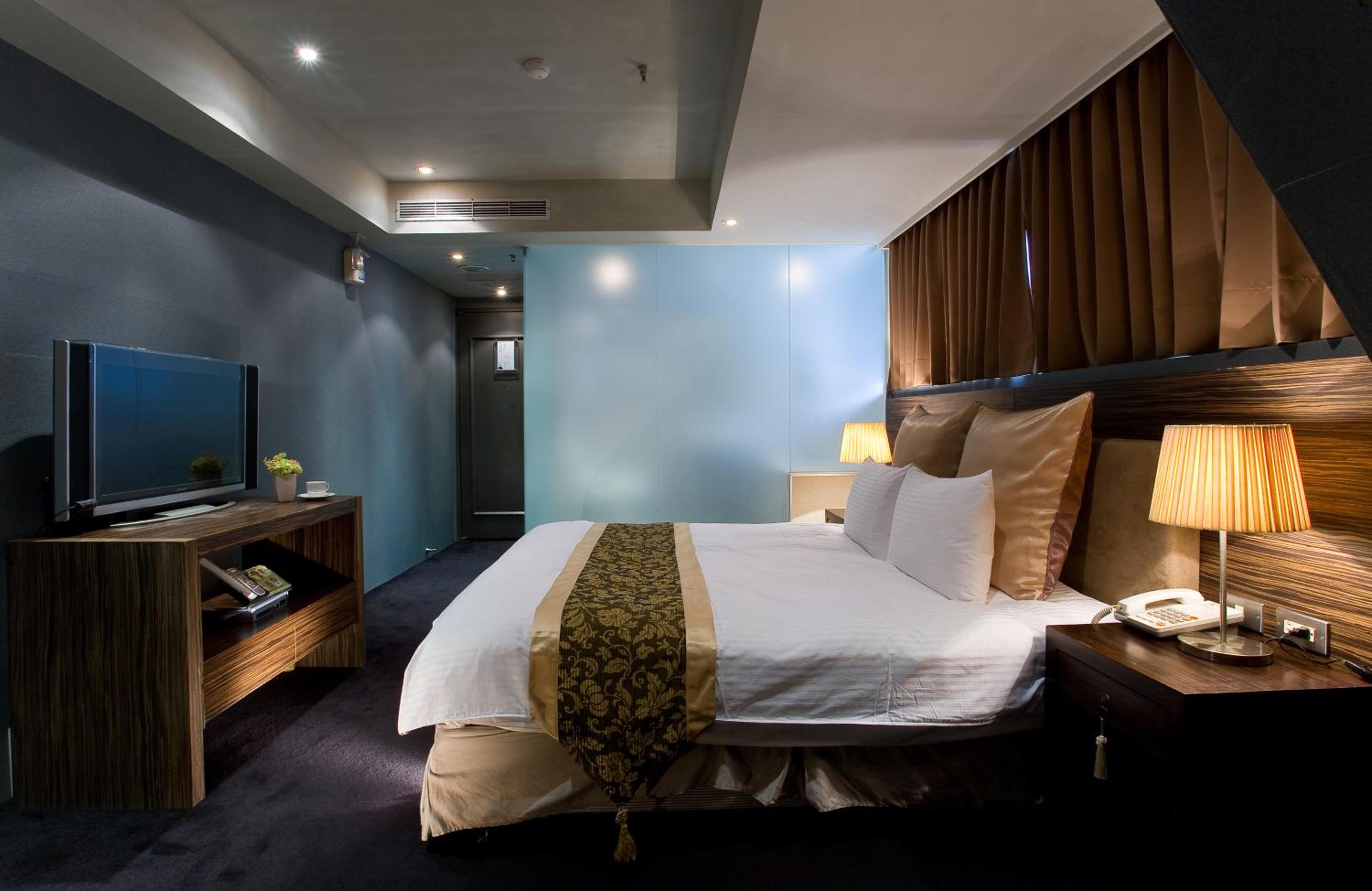 H.M.Hotel