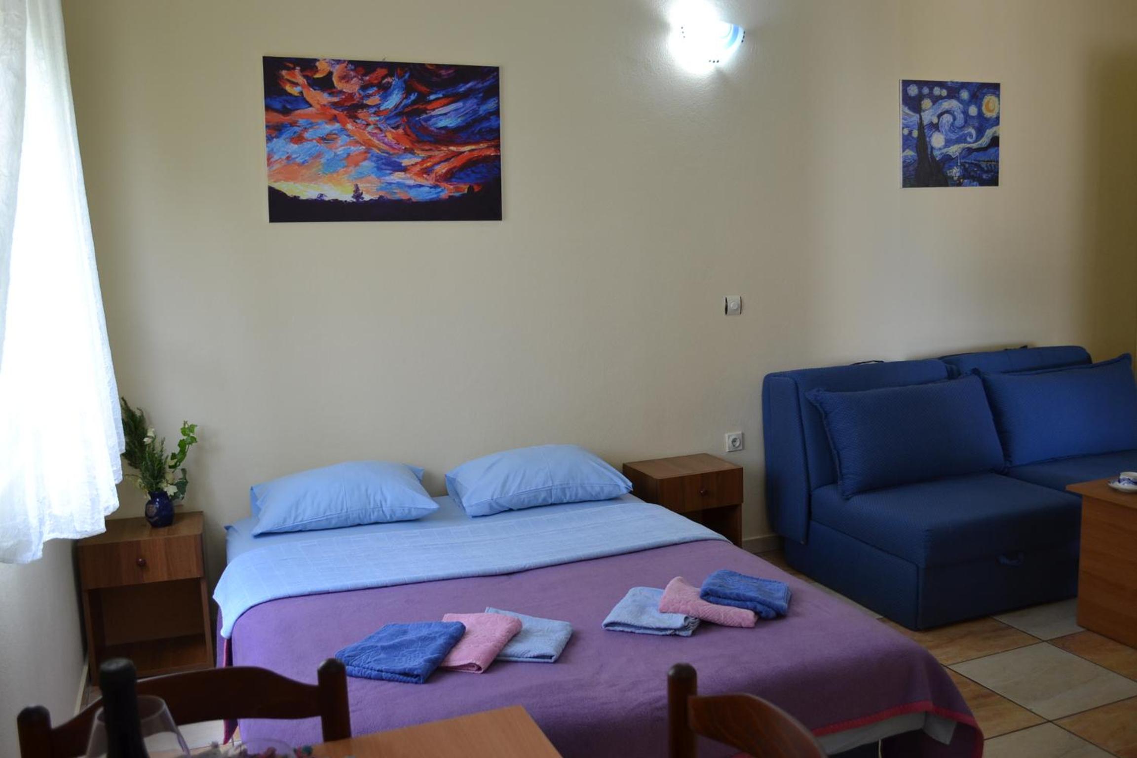 Photo 48