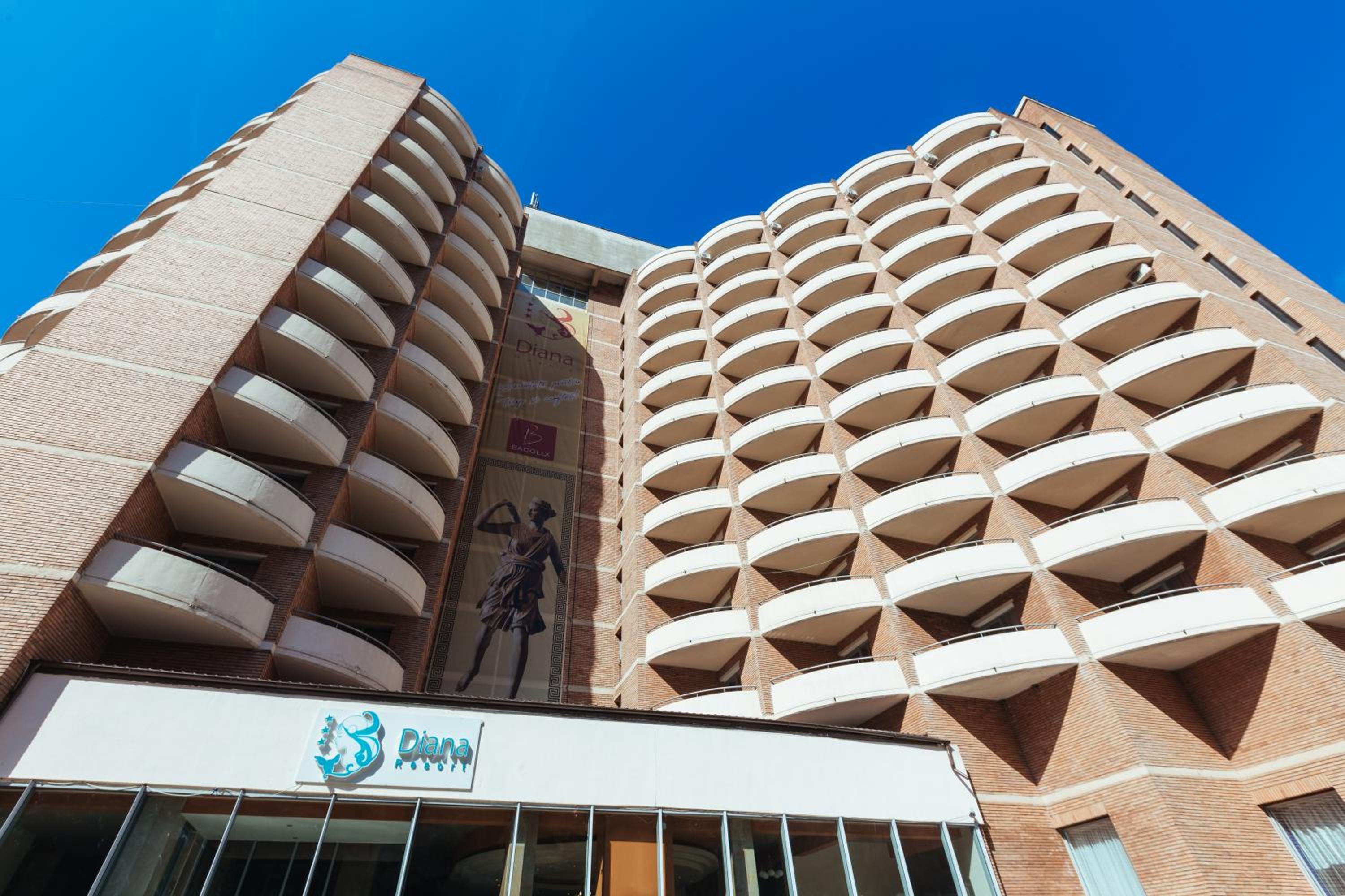 Hotel Bacolux Diana Resort, Herculane - Image 1